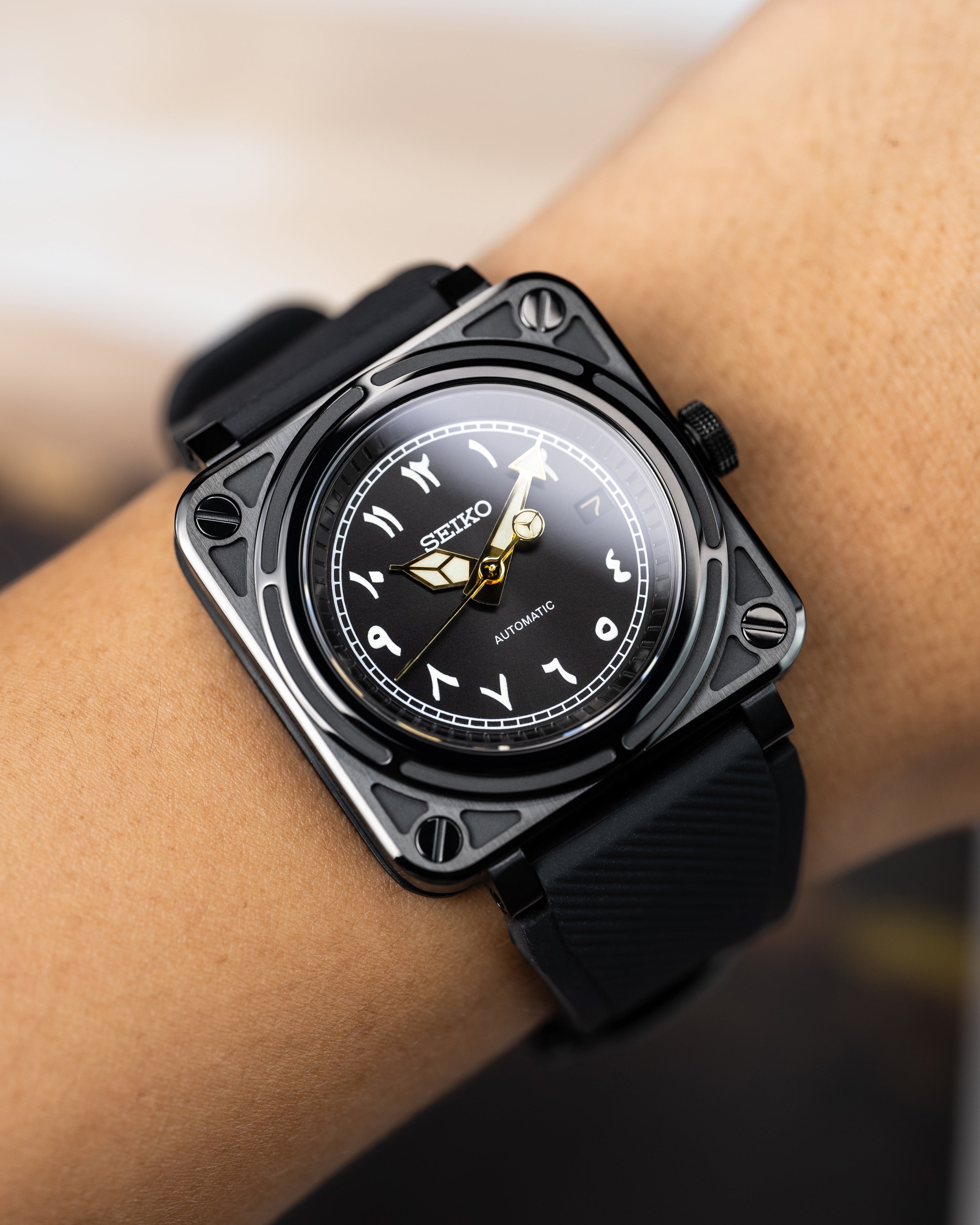 Midnight "Midas" Aviator