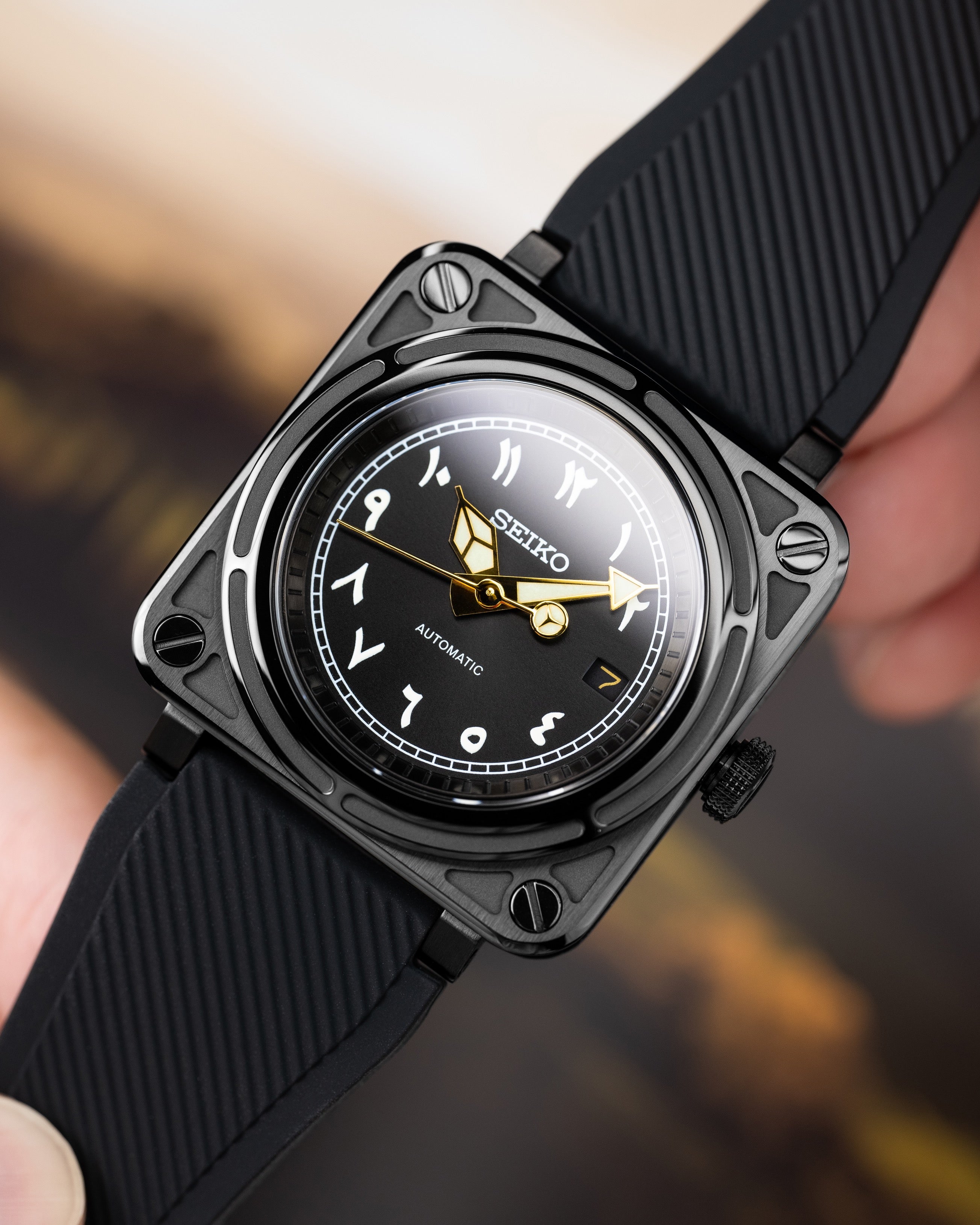 Midnight "Midas" Aviator