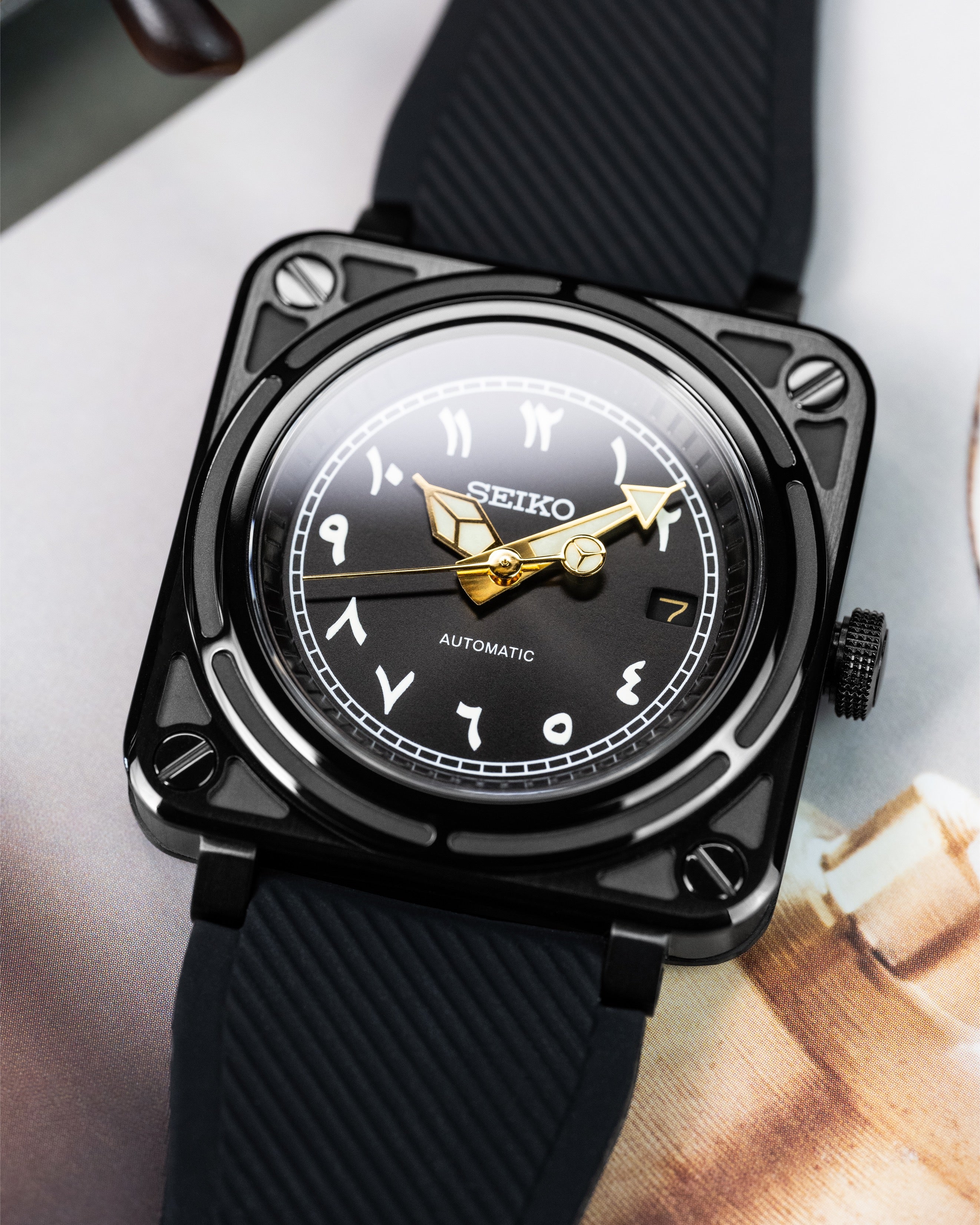 Midnight "Midas" Aviator