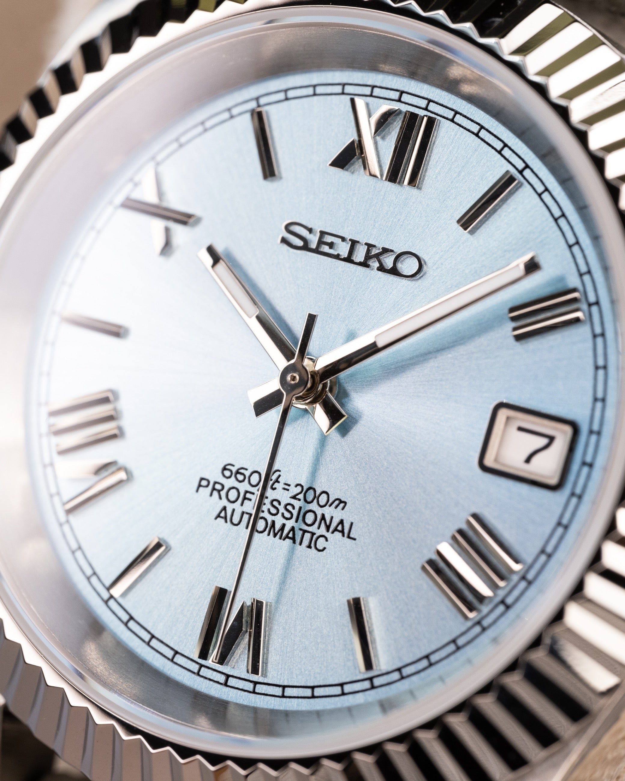 Custom Seiko Datejust – Mod Roman Numerals Fluted Bezel Sky Blue Dial Epsom Grey Leather Strap5