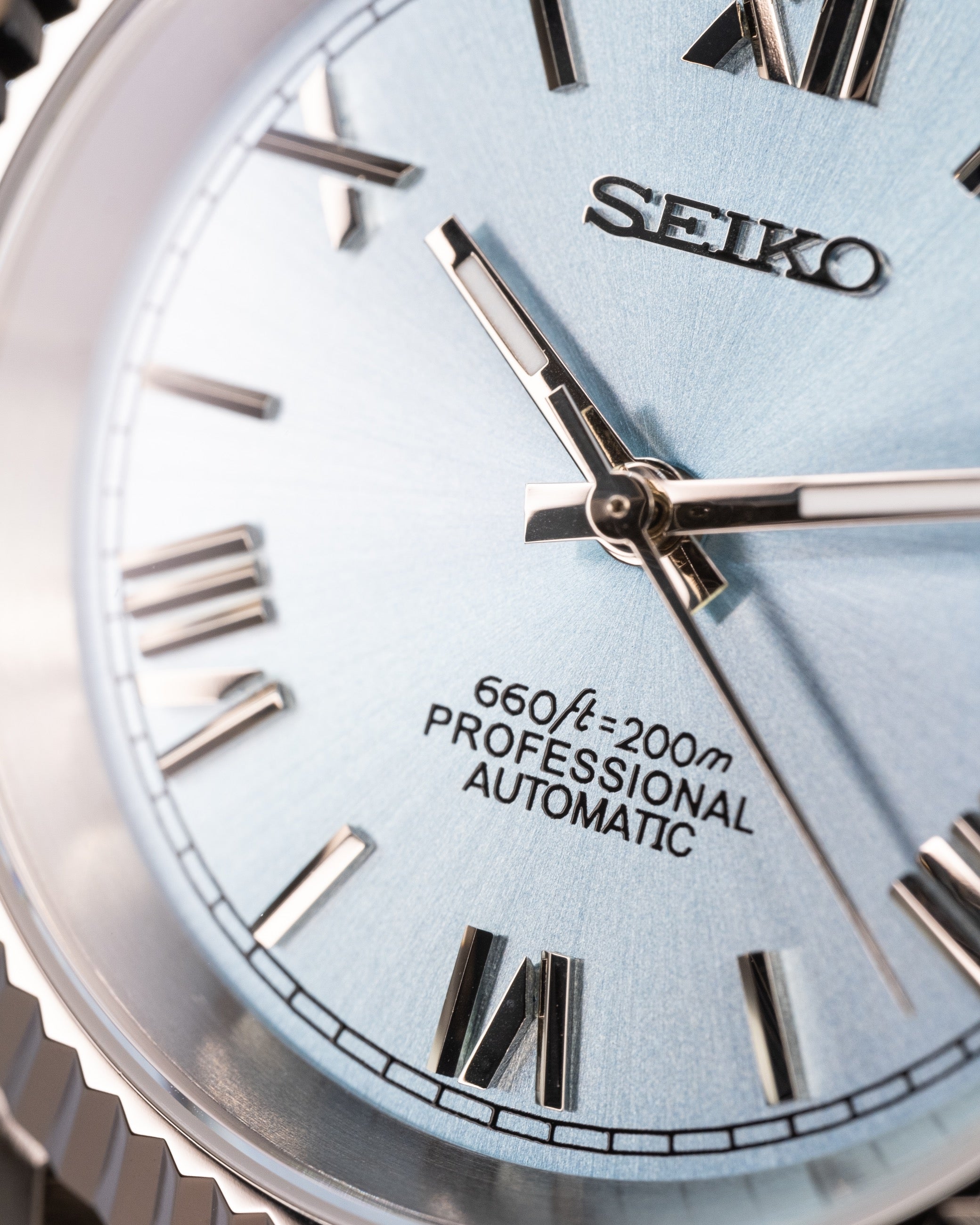 Custom Seiko Datejust – Mod Roman Numerals Fluted Bezel Sky Blue Dial Epsom Grey Leather Strap6