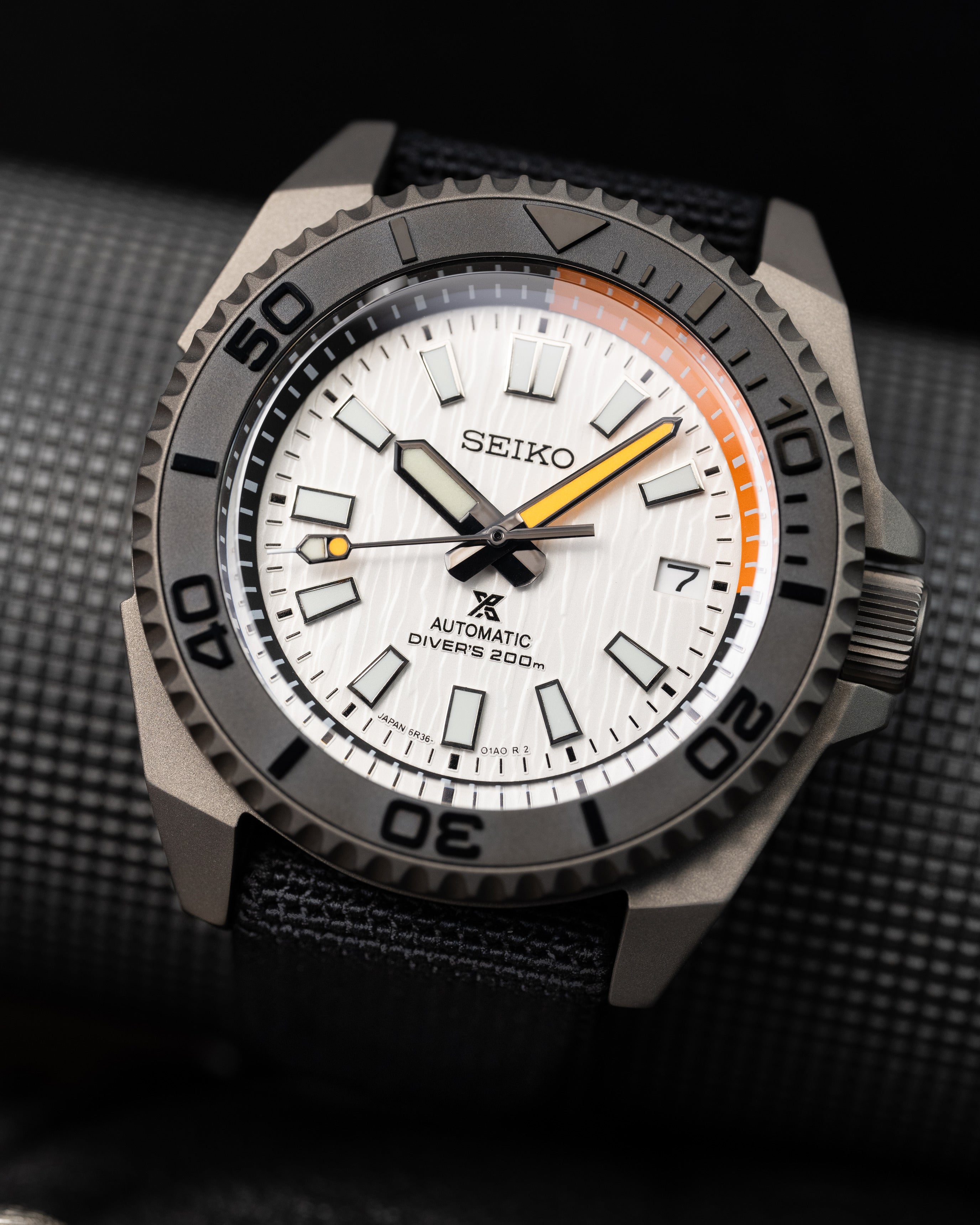 Custom Seiko Diver – Mod With Titanium Samurai Case White Birch Texture Dial Black And Orange Minute Track Chapter Ring Orange Tipped Seconds Hand Black Parachute Strap1