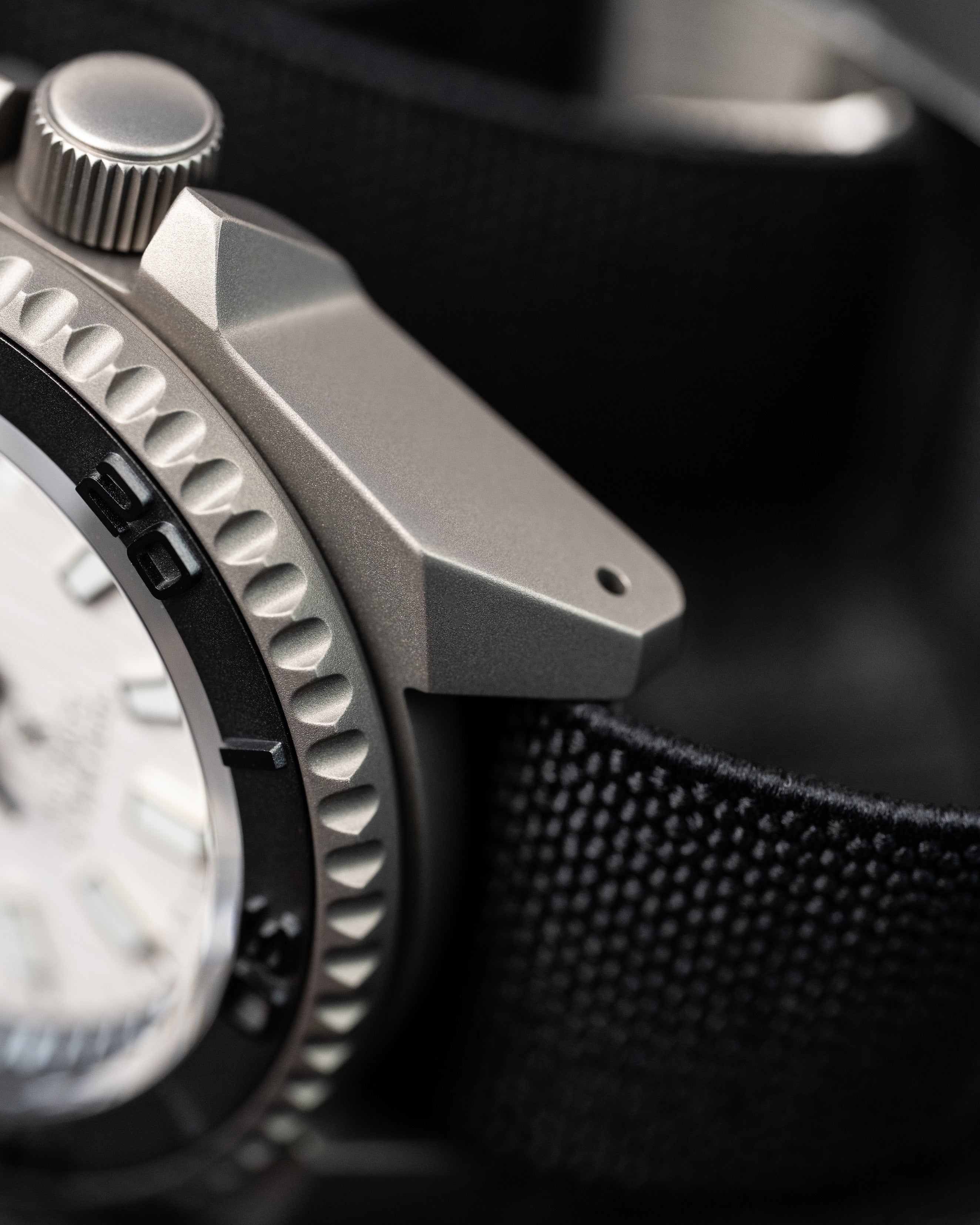 Custom Seiko Diver – Mod With Titanium Samurai Case White Birch Texture Dial Black And Orange Minute Track Chapter Ring Orange Tipped Seconds Hand Black Parachute Strap12