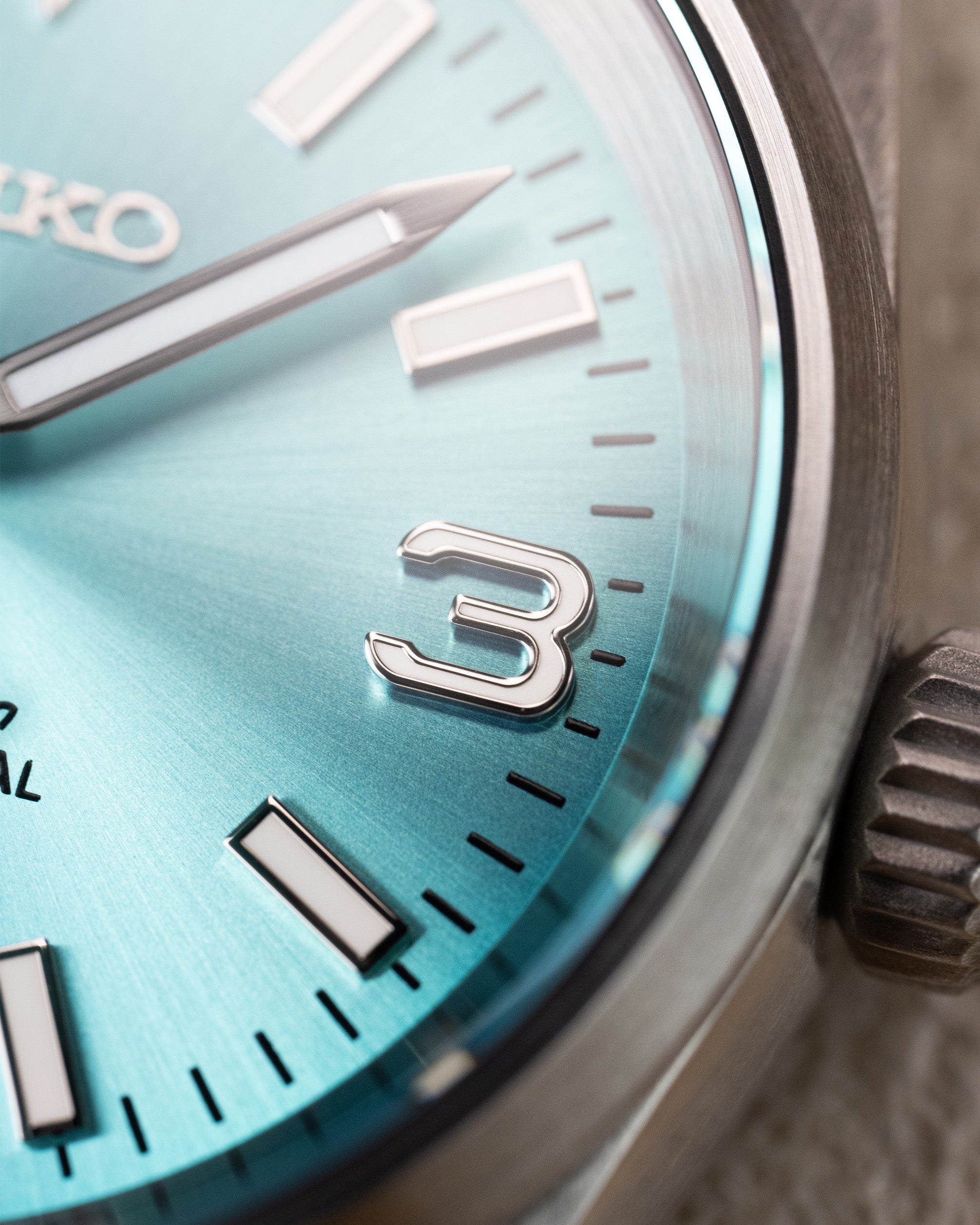 Custom Seiko Explorer-Style – Mod With Tiffany Sunburst Explorer Dial And Brushed Stainless Steel Case And Bracelet6
