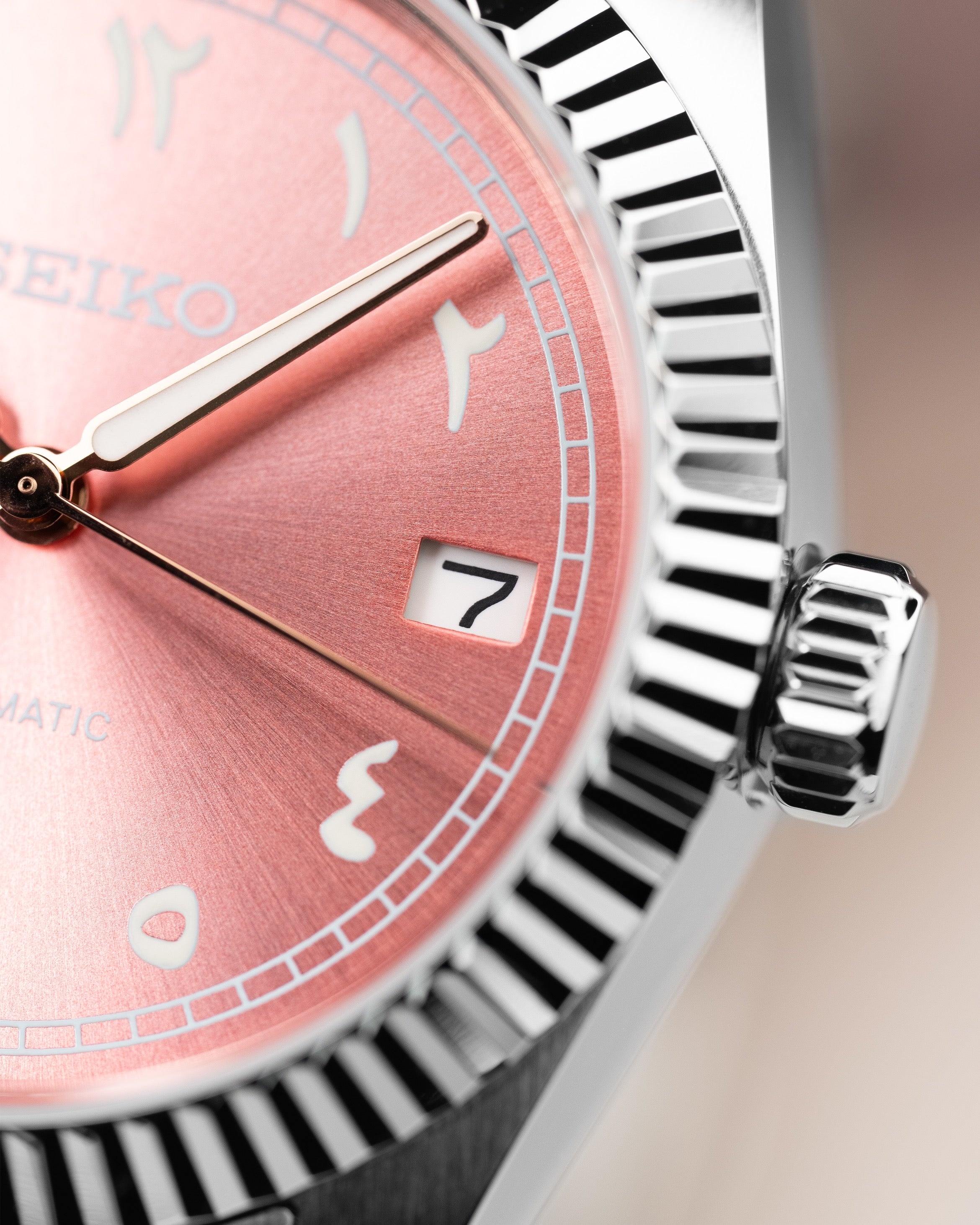 Custom Seiko Mod – Arabic Numeral Dial Watch With Sunburst Pink Dial Fluted Bezel Jubilee Stainless Steel Bracelet9