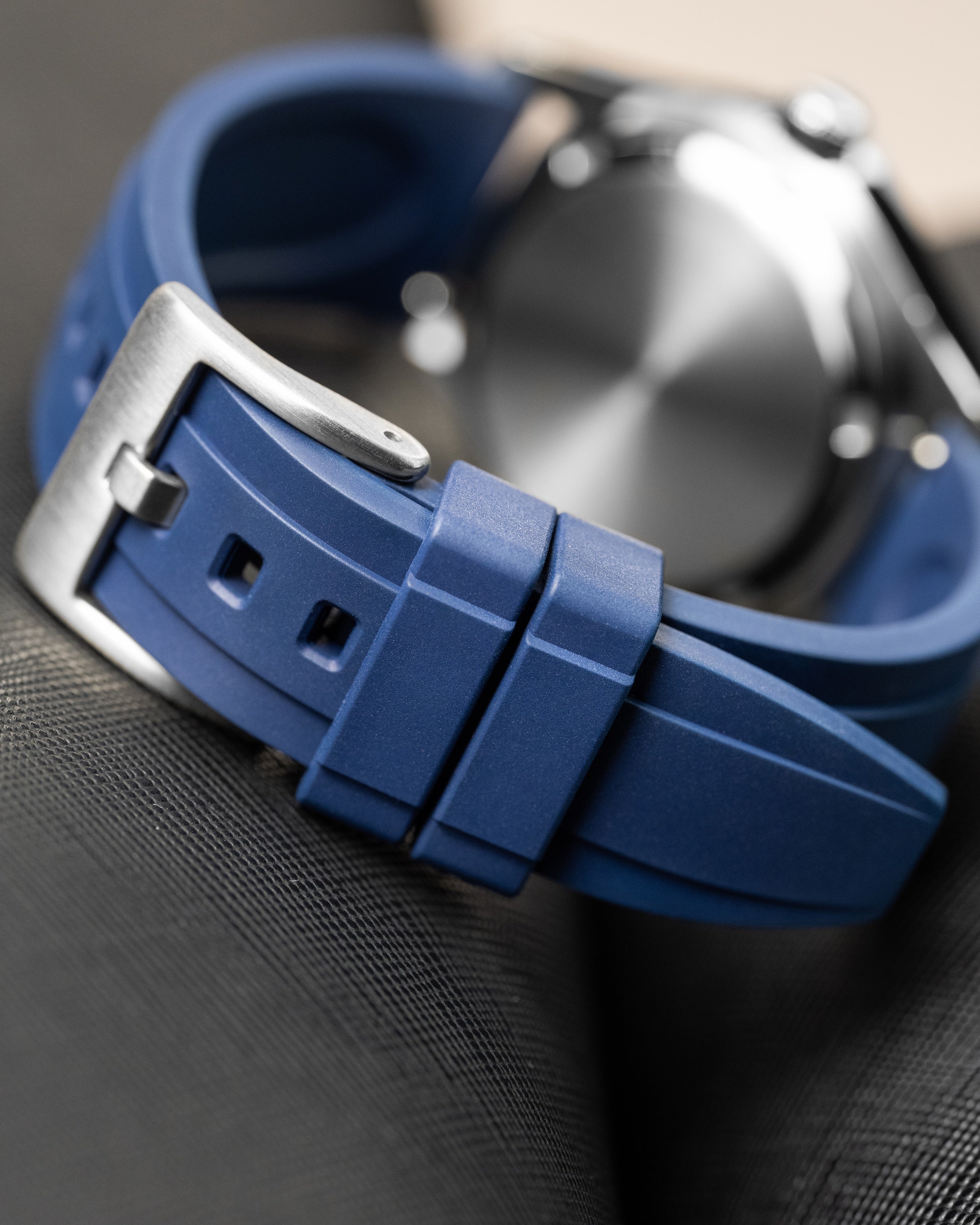 Custom Seiko Mod – Blue Meteor Rubber Strap15
