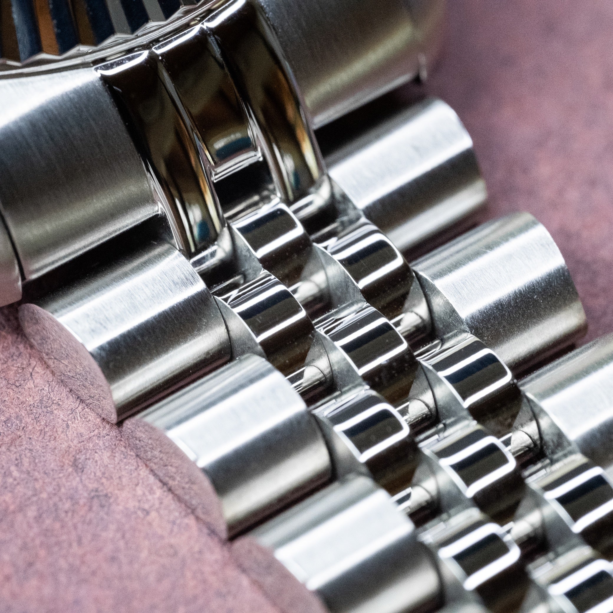 Custom Seiko Mod – Datejust Black Dial Mother Of Pearl10