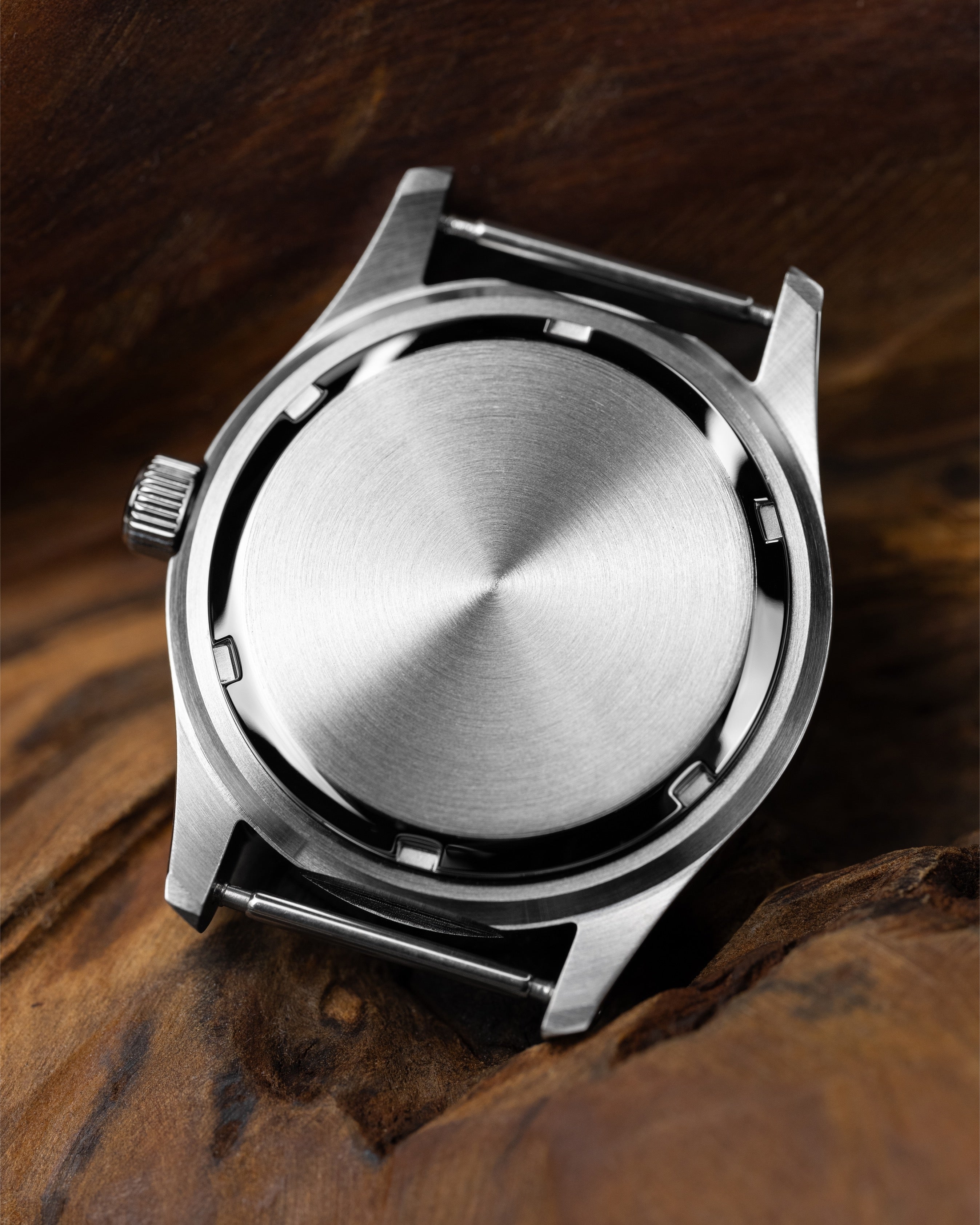 Custom Seiko Mod – Diver Watch With Full Matte Silver Poker Dial Red-Tipped Seconds Hand Grey Nato Strap13
