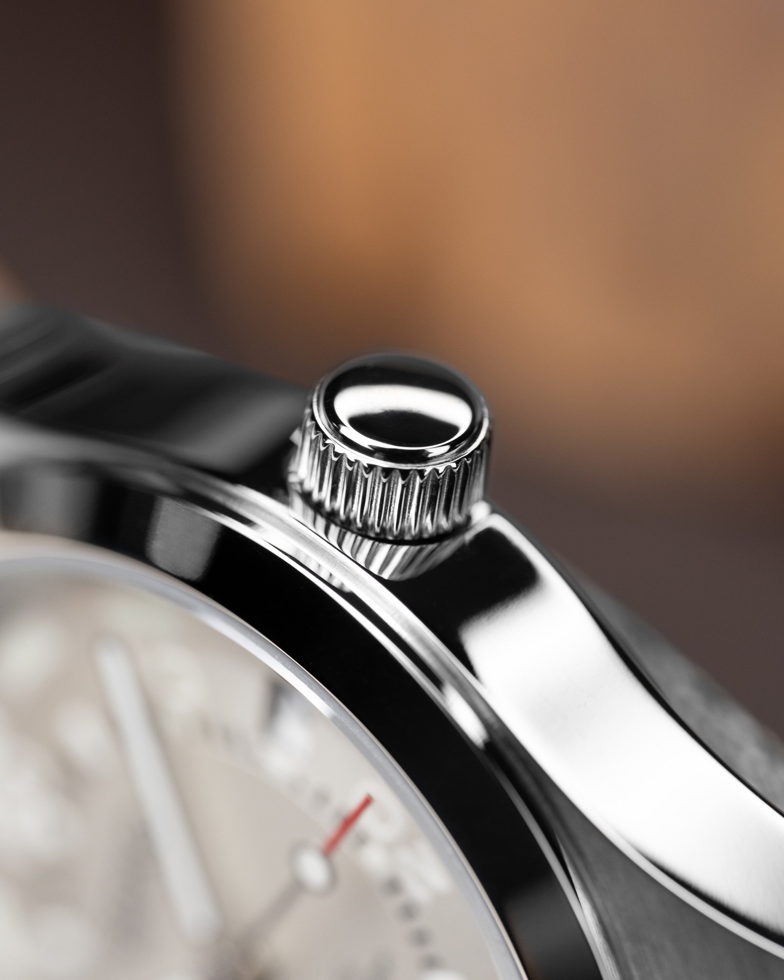 Custom Seiko Mod – Diver Watch With Full Matte Silver Poker Dial Red-Tipped Seconds Hand Grey Nato Strap7