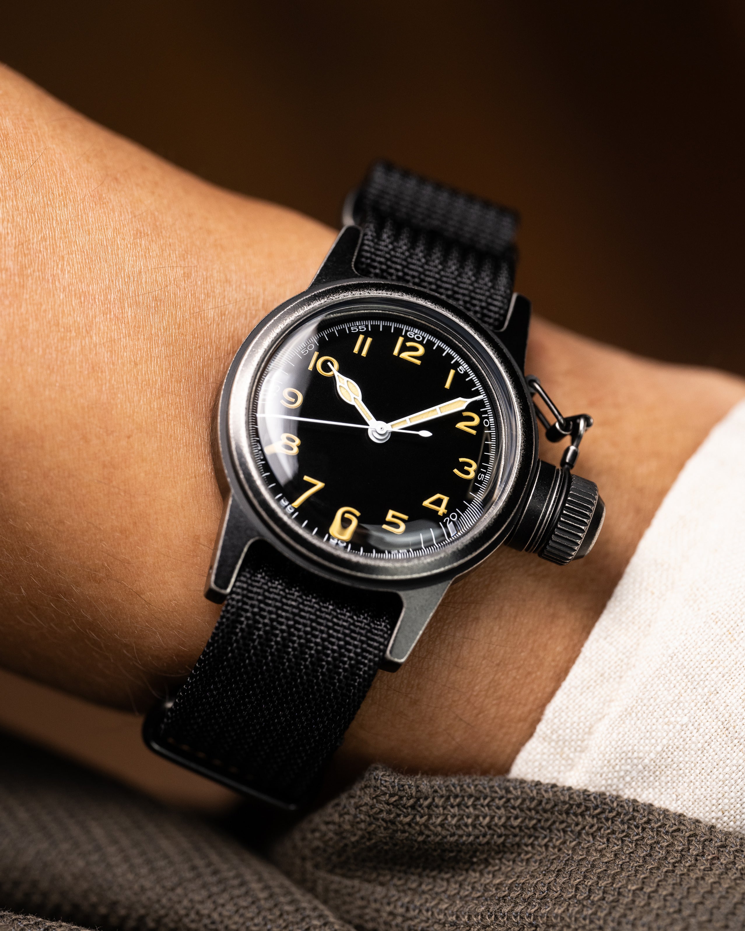 Custom Seiko Mod – Military Dive Watch Inspired By1951Elgin Udt Frogman Matte Black Canteen-Style Case Gilt Numerals Wearing On Hand3