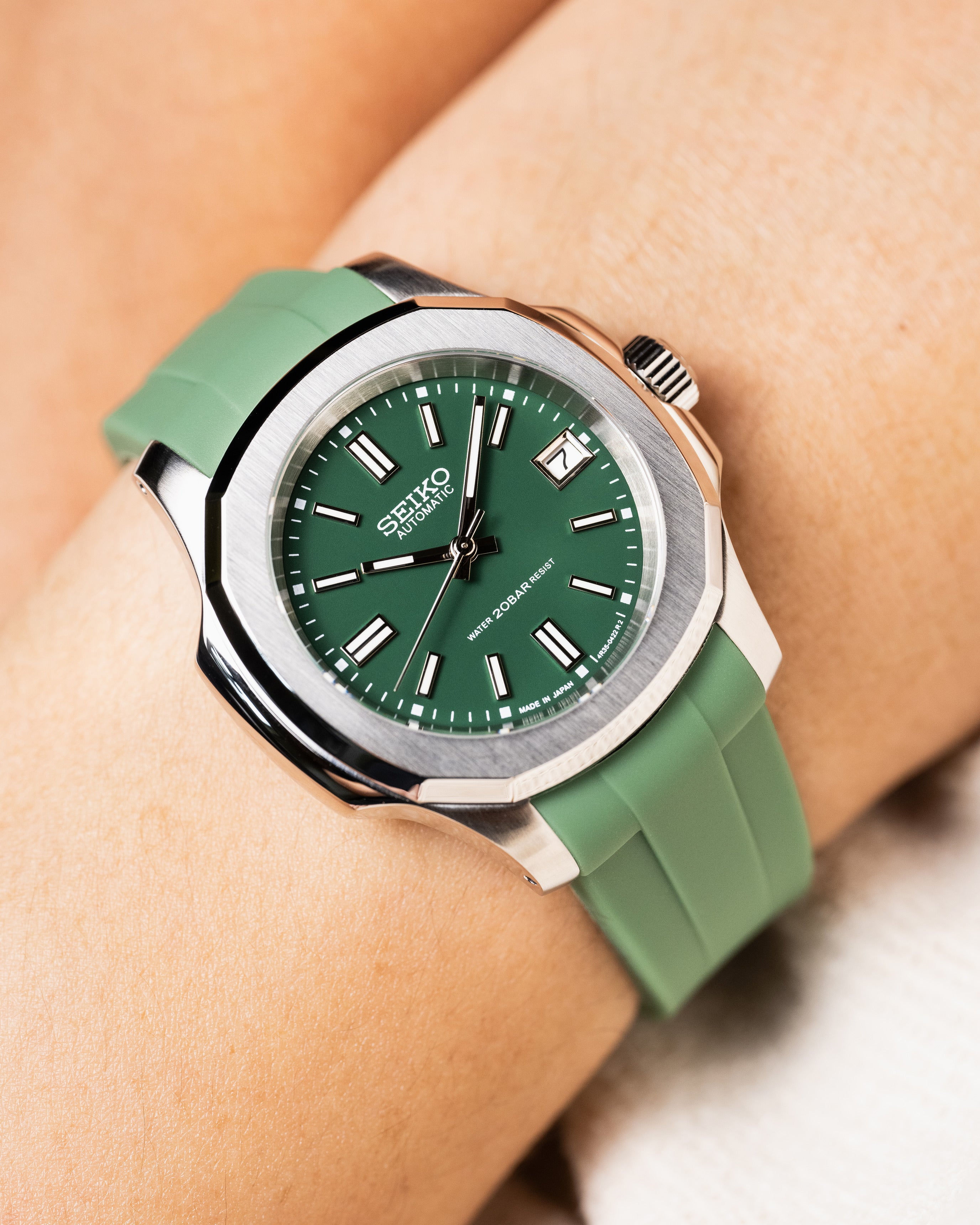 Midori Naut