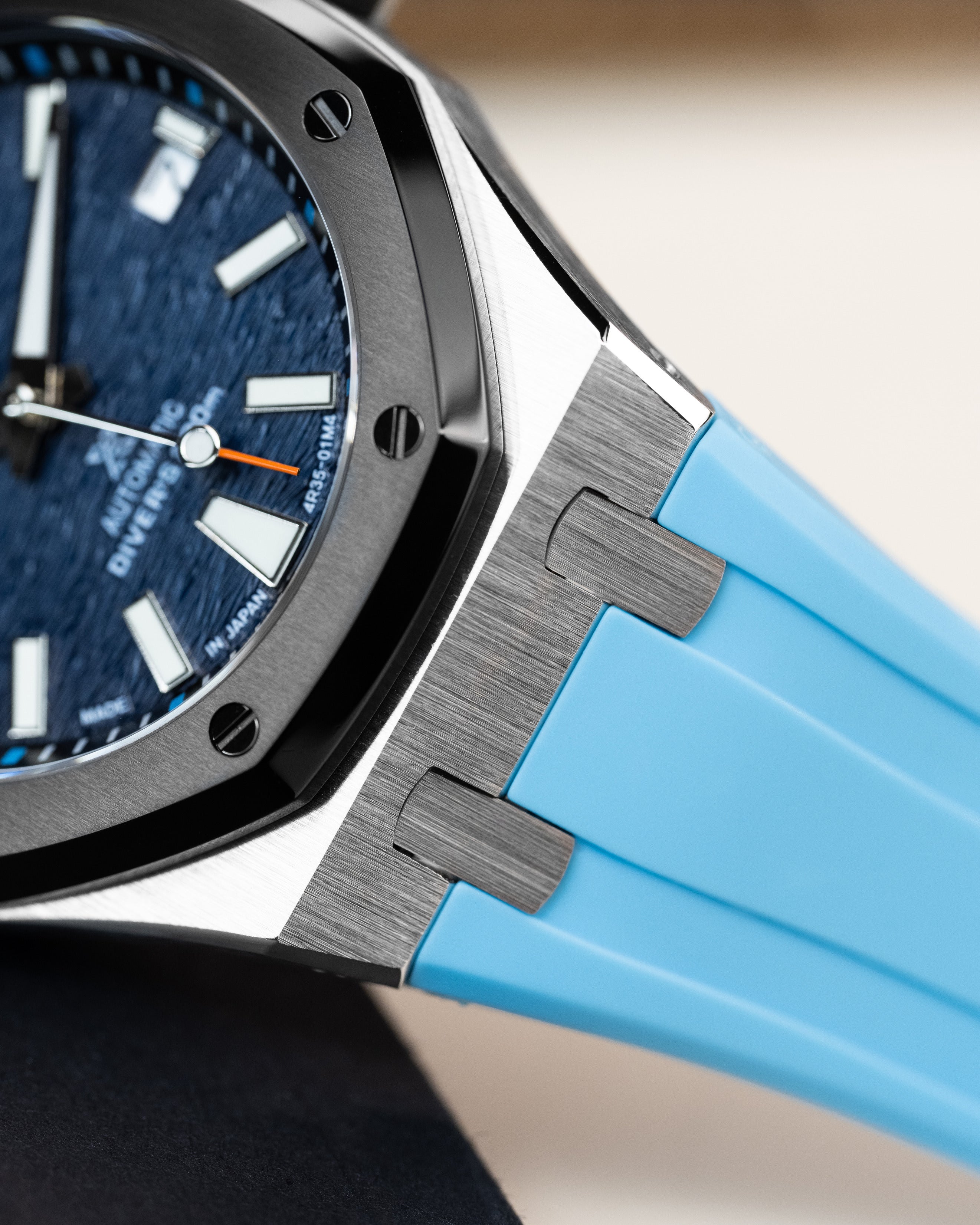 Custom Seiko Mod – Royal Oak Ap Homage Watch With Wave Textured Blue Dial Black Octagonal Bezel Orange Tipped Seconds Hand And Tiffany Blue Rubber Strap3