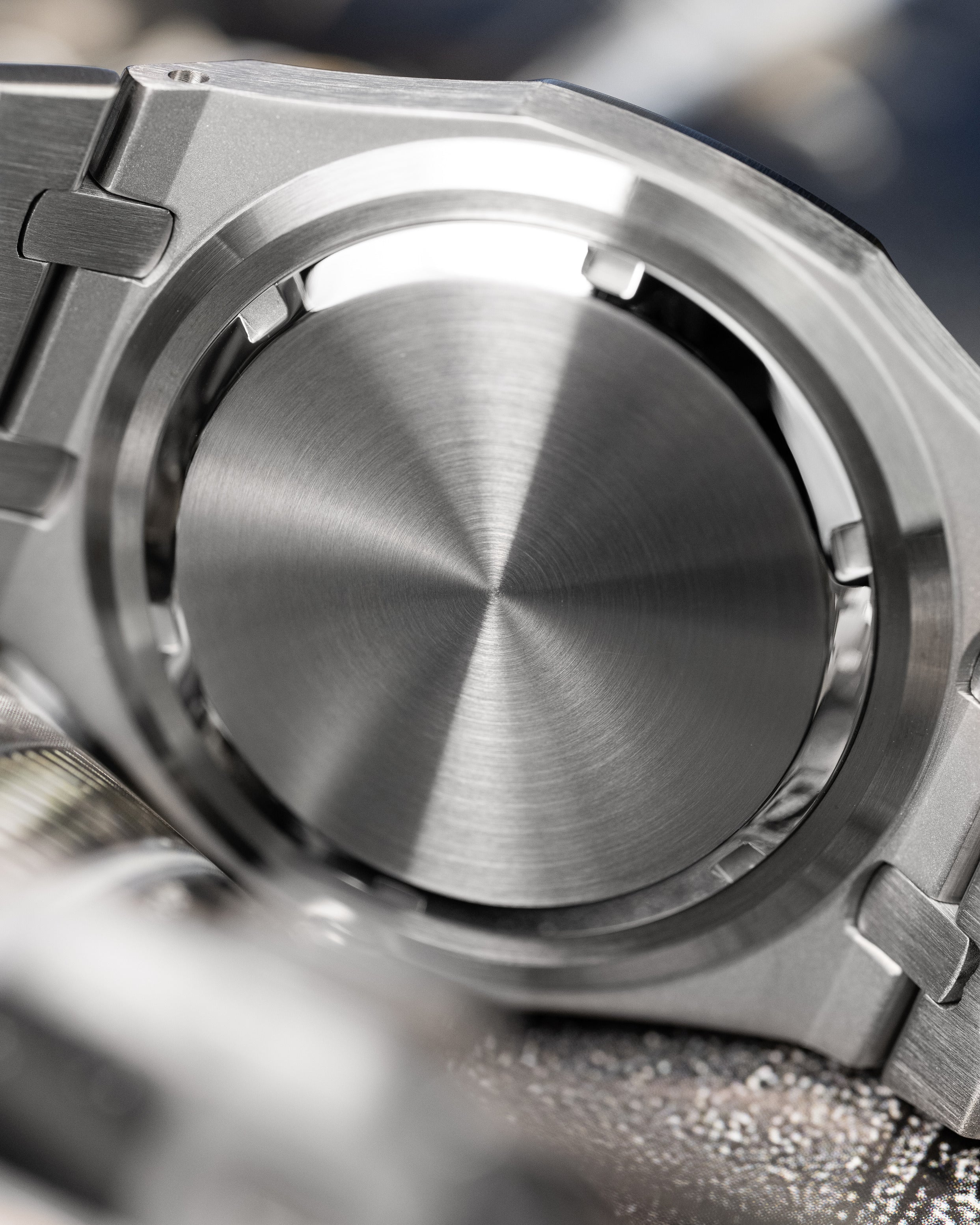Custom Seiko Mod – Royal Oak Ap Homage With Brushed Stainless Steel Integrated Bracelet Blue Waffle-Textured Tapisserie Dial And Octagonal Bezel14