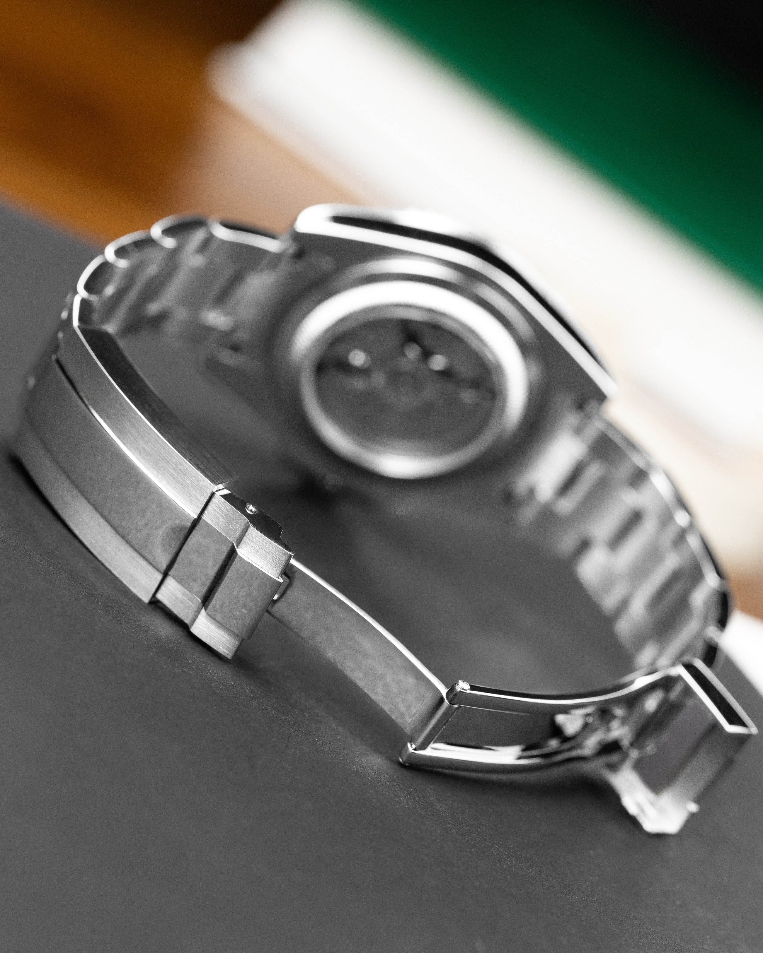 Custom Seiko Mod – Submariner Homage With Green Arabic Numeral Dial Green Bezel Automatic Movement Stainless Steel Oyster Bracelet17