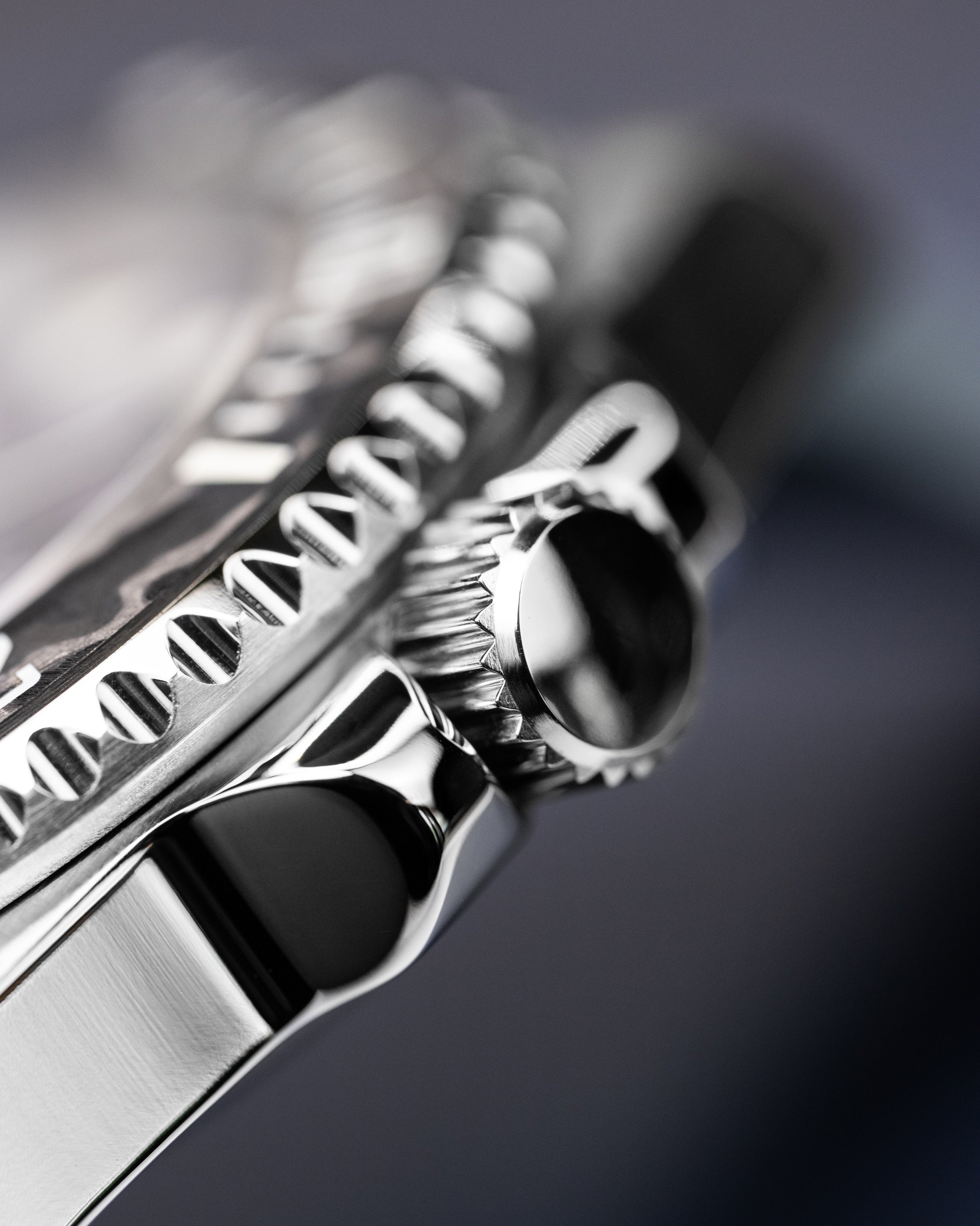 Custom Seiko Mod – Submariner Watch Damascus Steel Bezel Grey Camo Dial Orange Seconds Hand Grey Rubber Strap16