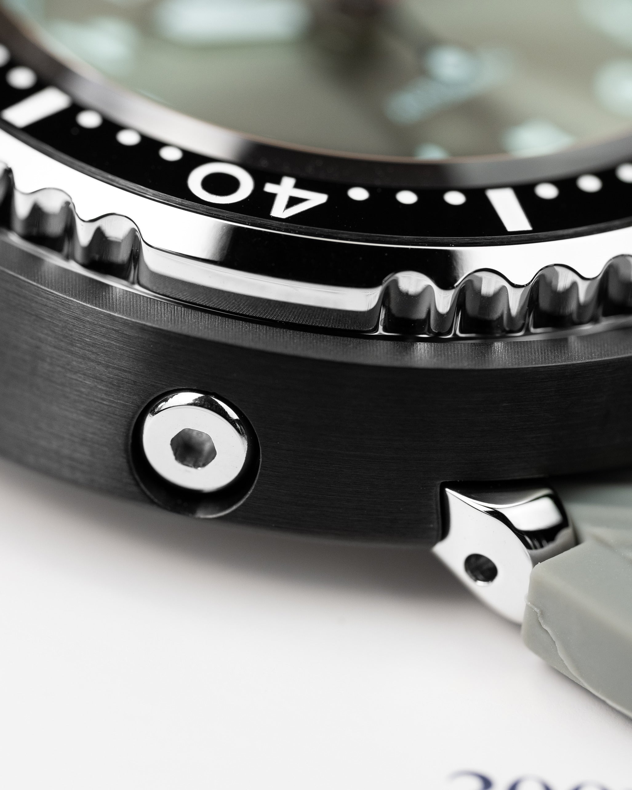 Custom Seiko Mod – Tuna Stainless Steel Case Red Details Grey Arabic Numeral Dials Black Rubber Strap15
