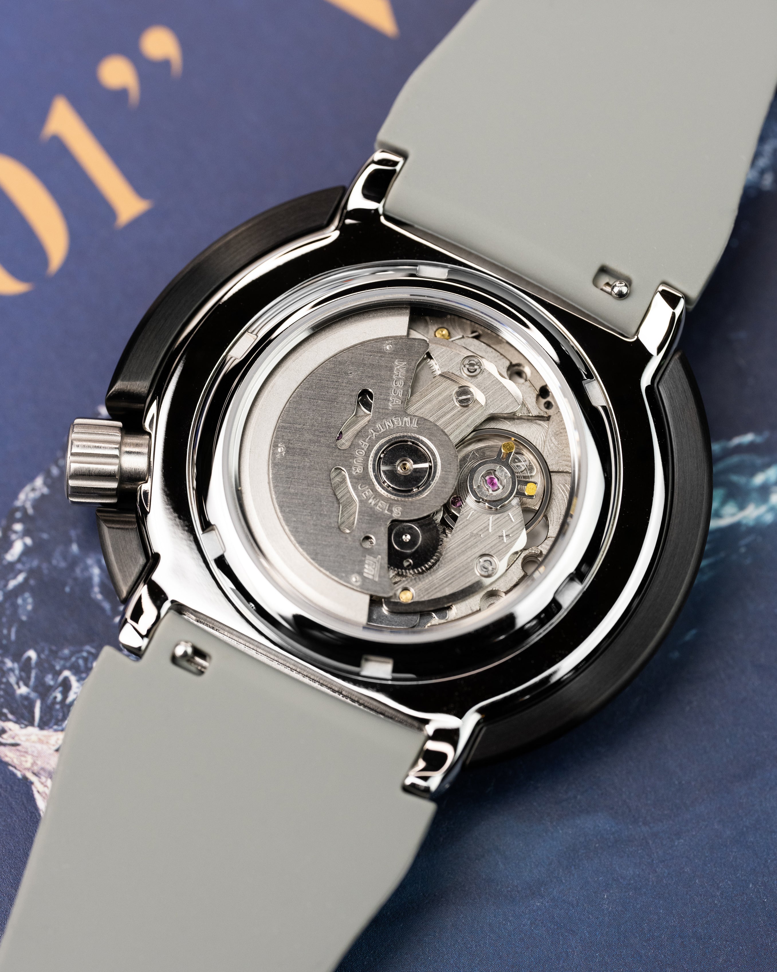 Custom Seiko Mod – Tuna Stainless Steel Case Red Details Grey Arabic Numeral Dials Black Rubber Strap4