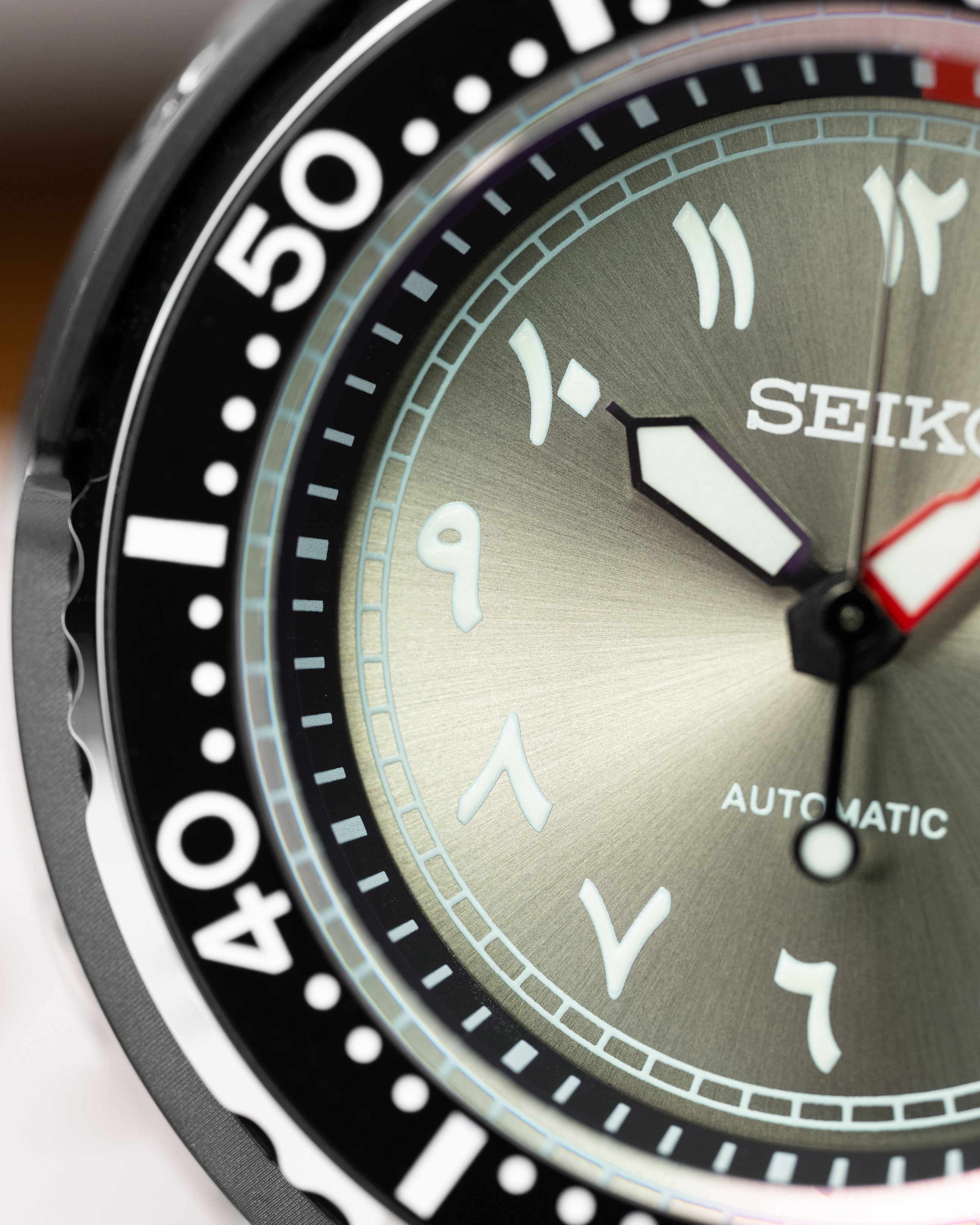 Custom Seiko Mod – Tuna Stainless Steel Case Red Details Grey Arabic Numeral Dials Black Rubber Strap7