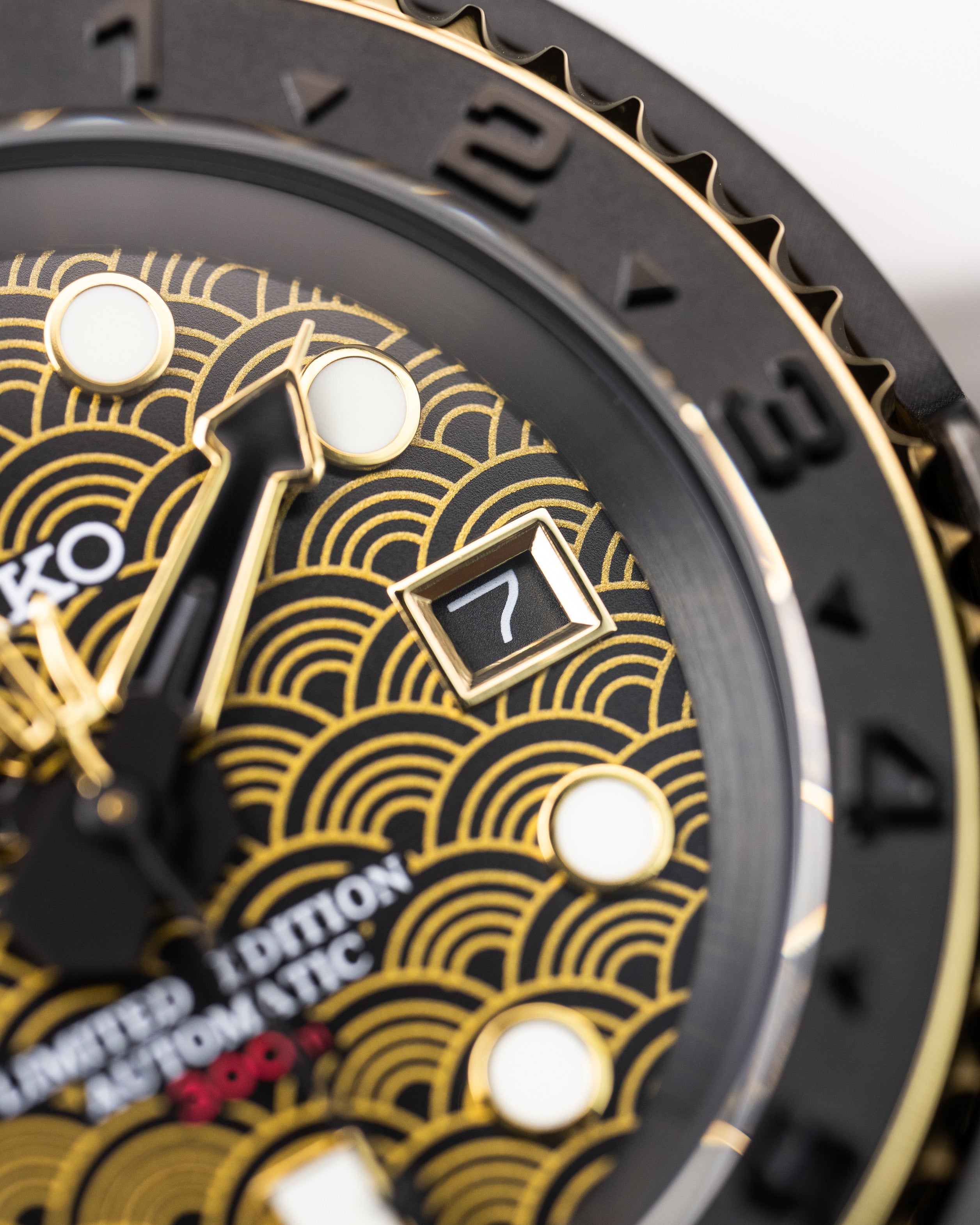 Custom Seiko Mod – Tuna Watch With Black And Gold Seigaiha Wave Pattern Dial Black Bezel Gold Poseidon Trident Seconds Hand Black Rubber Strap12