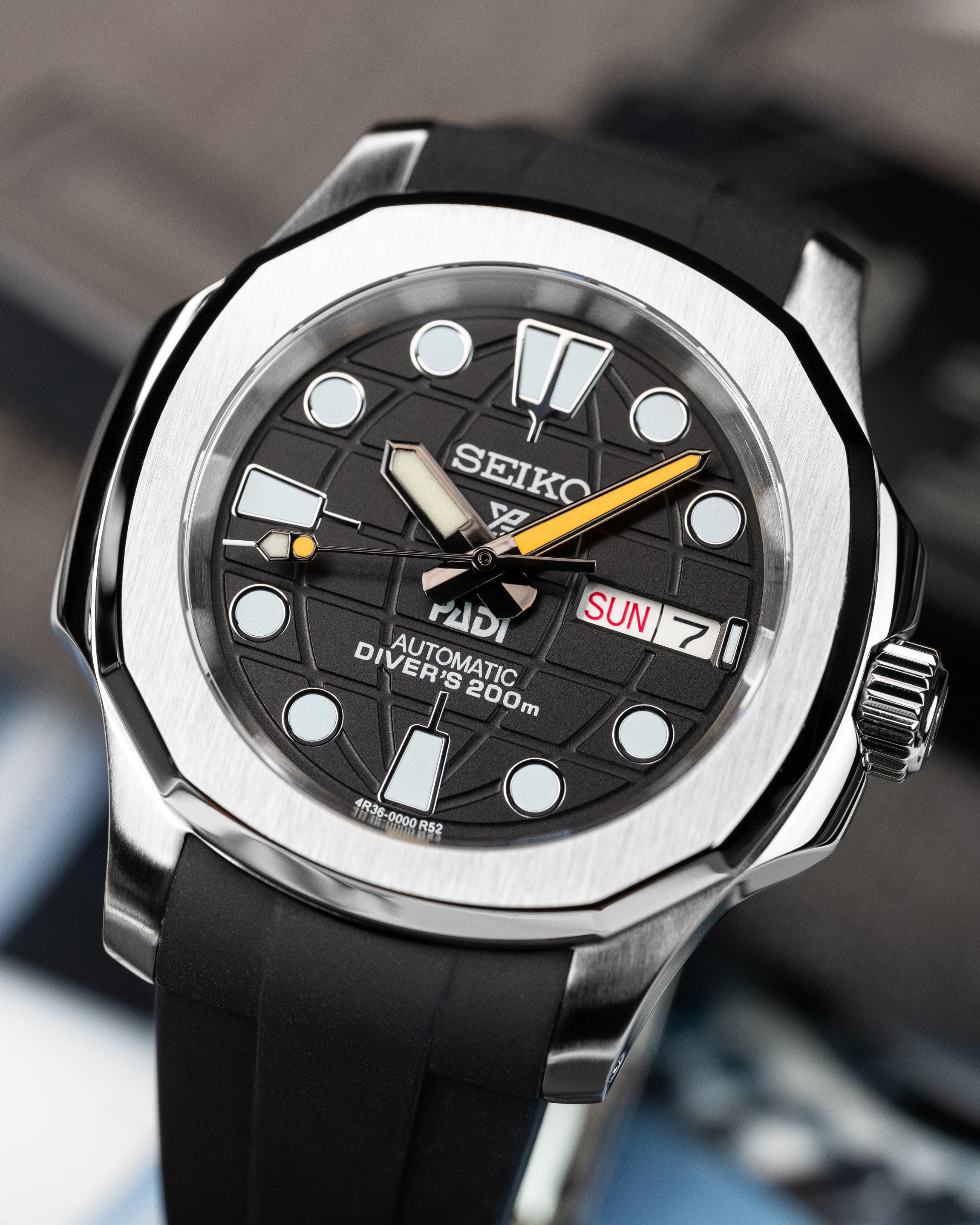 Custom Seiko Mod – Watch With Stainless Steel Nautilus Case Black Globe Padi Dial Black Rubber Strap11