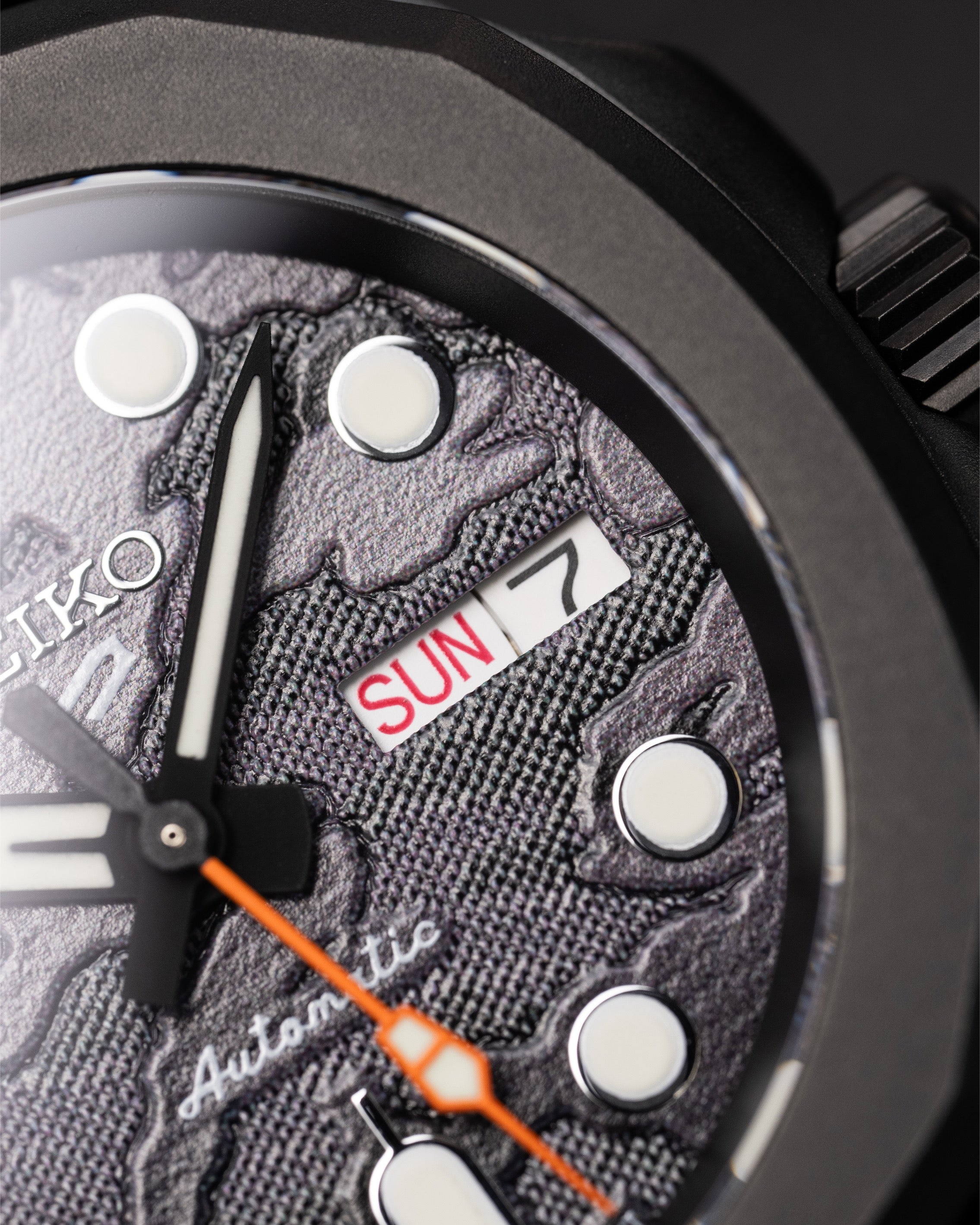 Custom Seiko Mod – With Blackout Nautilus Case Black Camo Textured Dial Orange Seconds Hand Orange S Crown Black Nato Strap