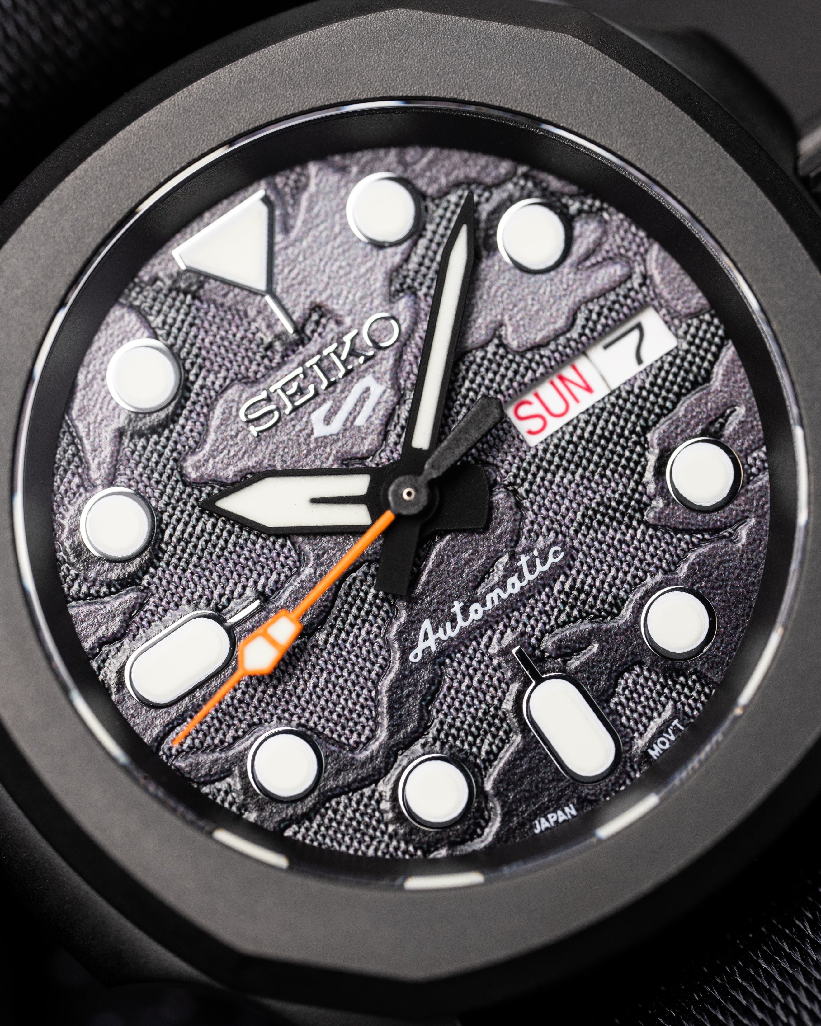 Custom Seiko Mod – With Blackout Nautilus Case Black Camo Textured Dial Orange Seconds Hand Orange S Crown Black Nato Strap