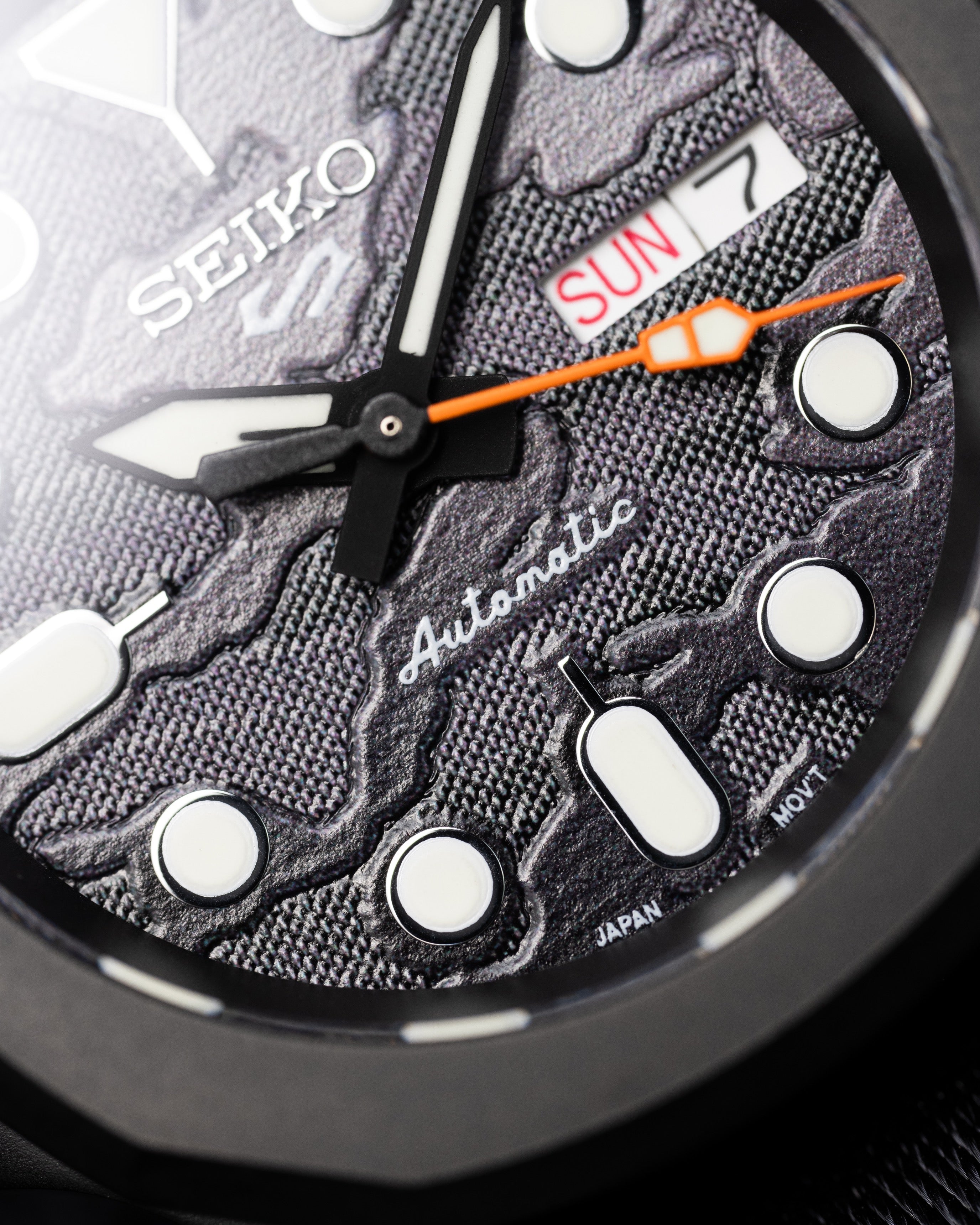 Custom Seiko Mod – With Blackout Nautilus Case Black Camo Textured Dial Orange Seconds Hand Orange S Crown Black Nato Strap