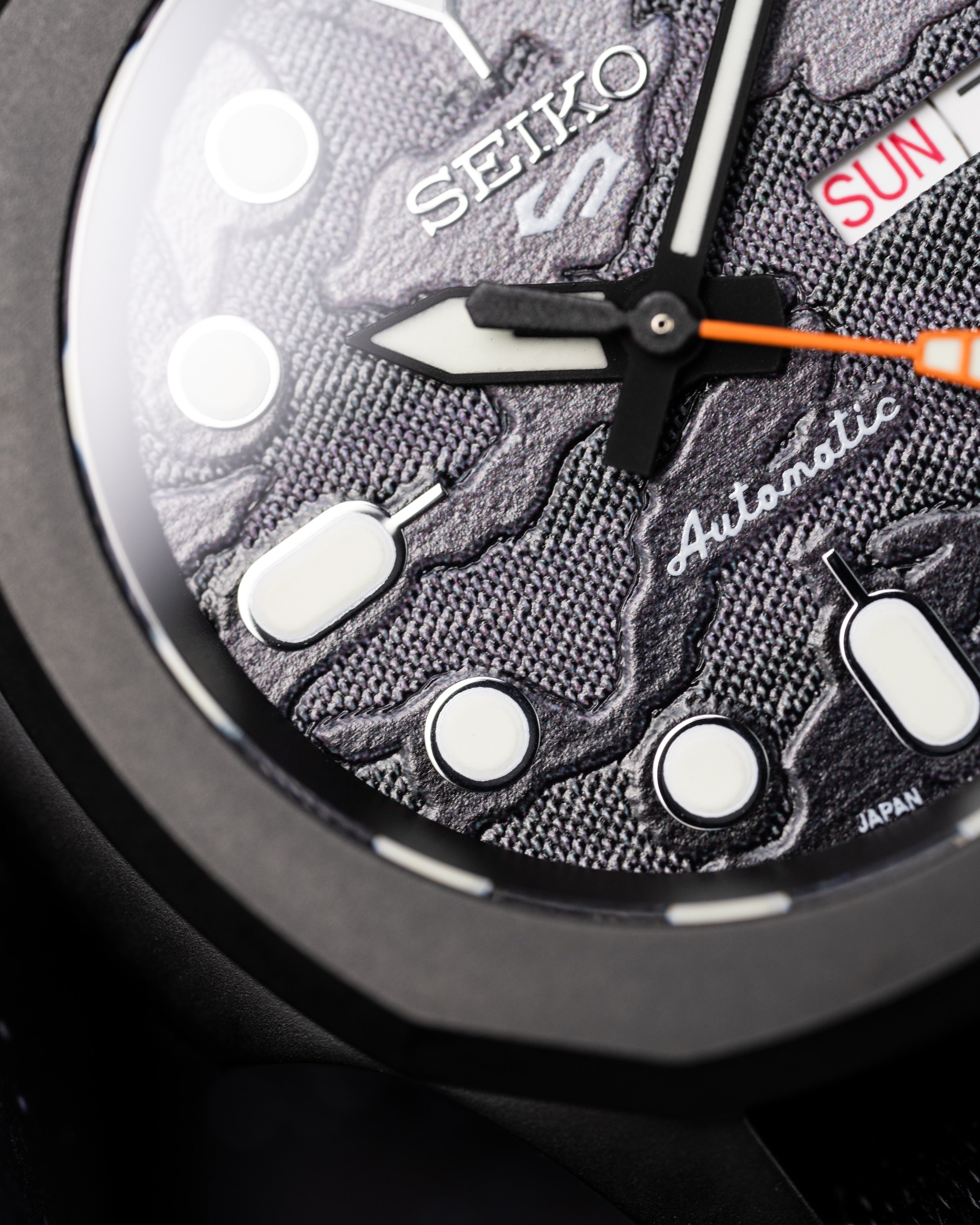 Custom Seiko Mod – With Blackout Nautilus Case Black Camo Textured Dial Orange Seconds Hand Orange S Crown Black Nato Strap