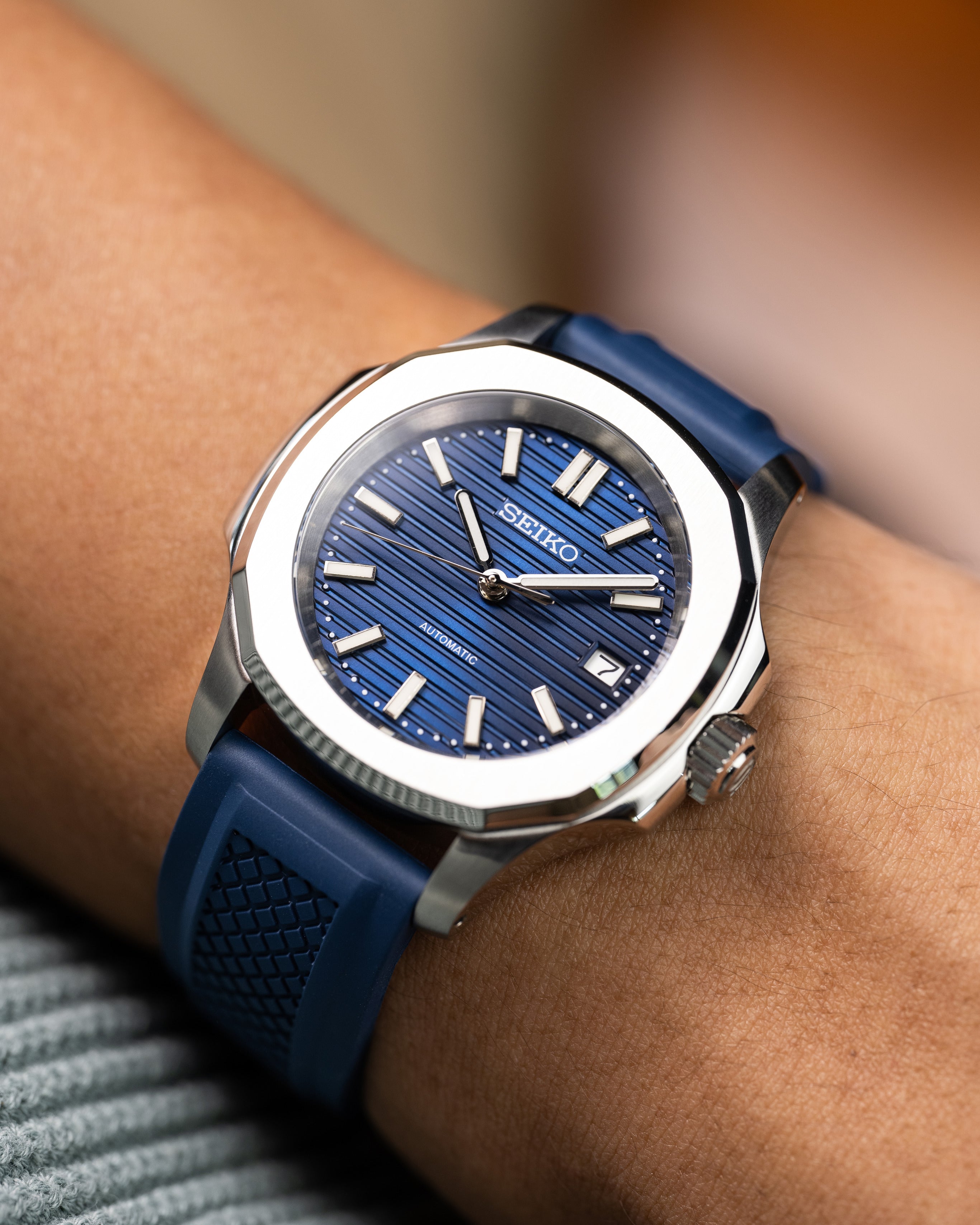 Cobalt Explorer