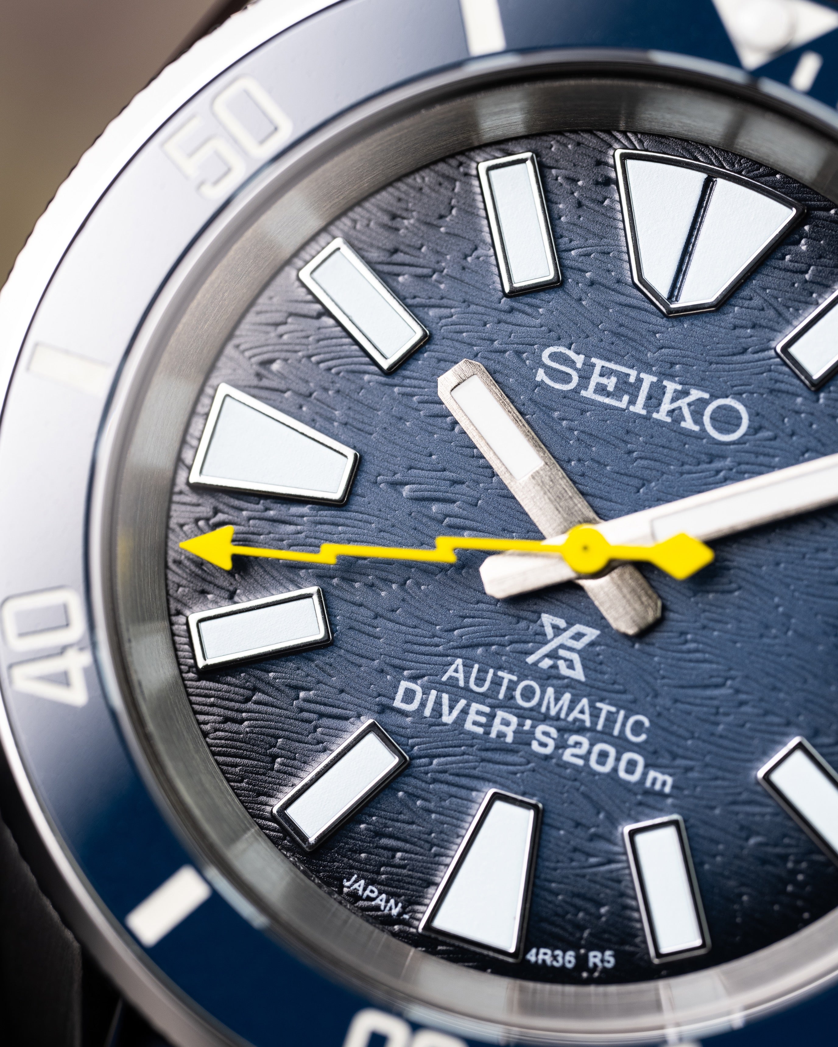 Custom Seiko Mod – With Textured Ocean Navy Blue Samurai Dial Lightning Yellow Seconds Hand Blue Tropic Rubber Strap Stainless Steel MM300 Case