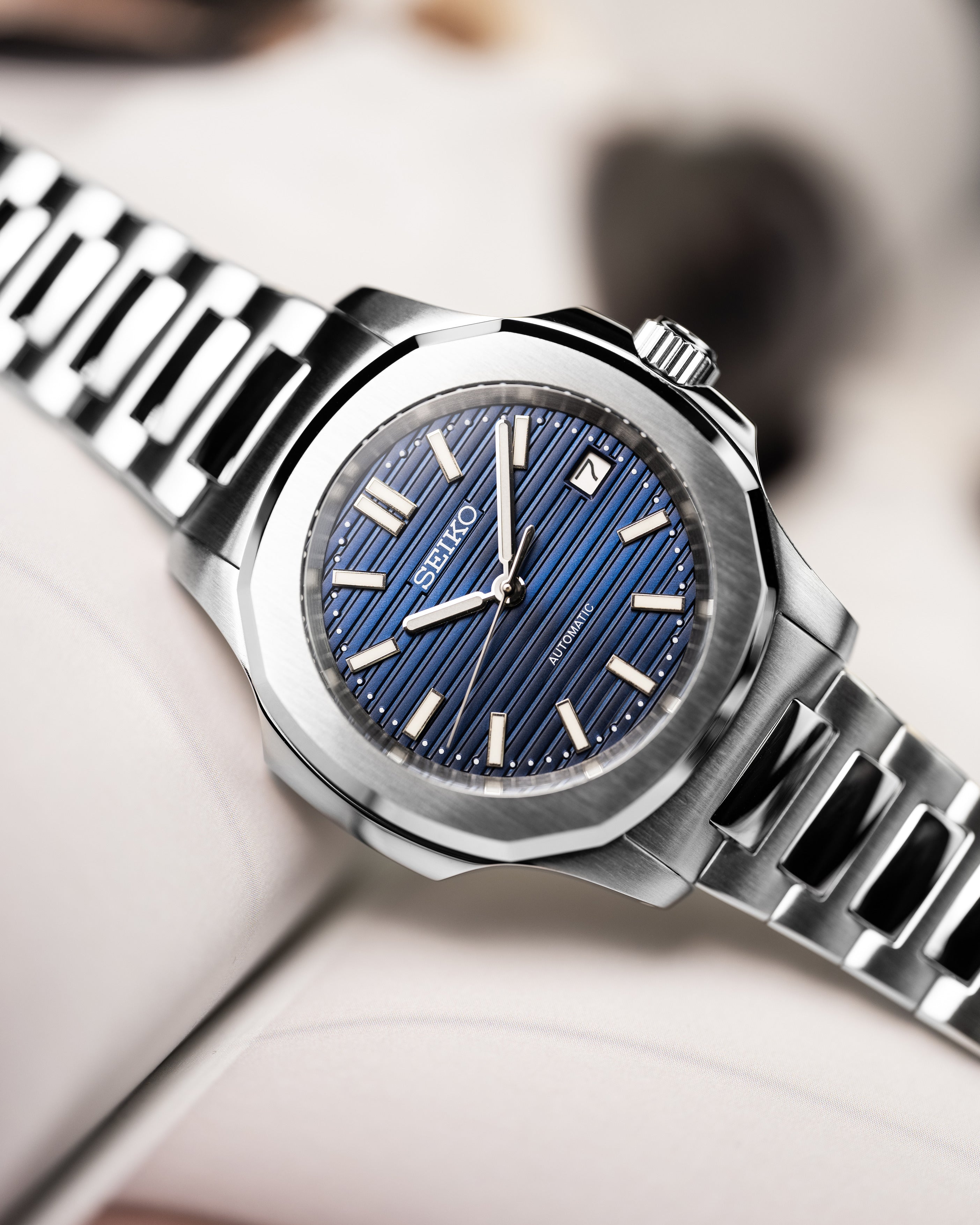 Custom Seiko Mod – With Nautilus Stainless Steel Case And Bracelet Textured Blue Dial Automatic Movement Date Display