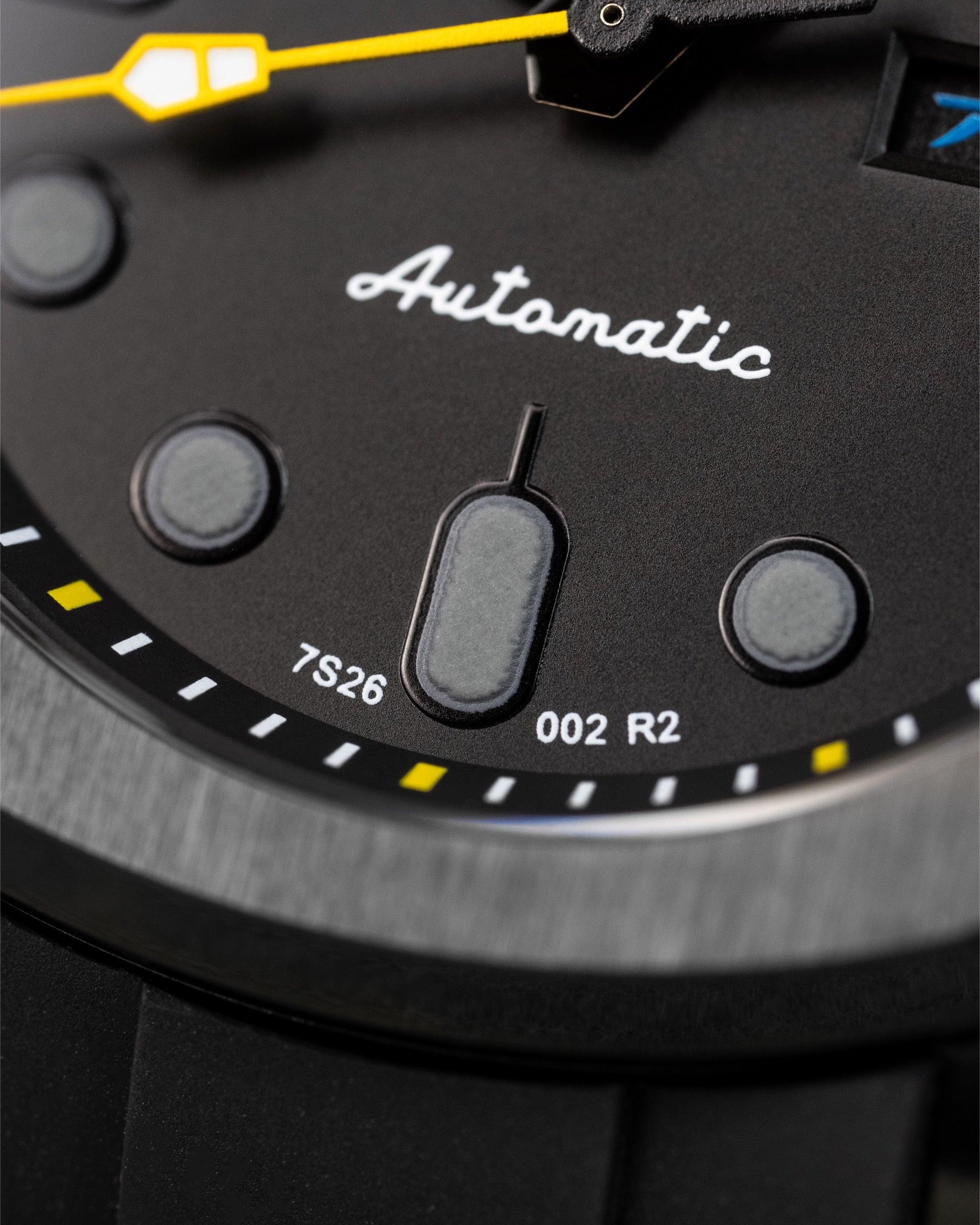 Custom Stealth Seiko 5 Mod – With Polished Black Nautilus Case Grey Indices Yellow Minute Track Yellow Second Hand And Black Rubber Strap