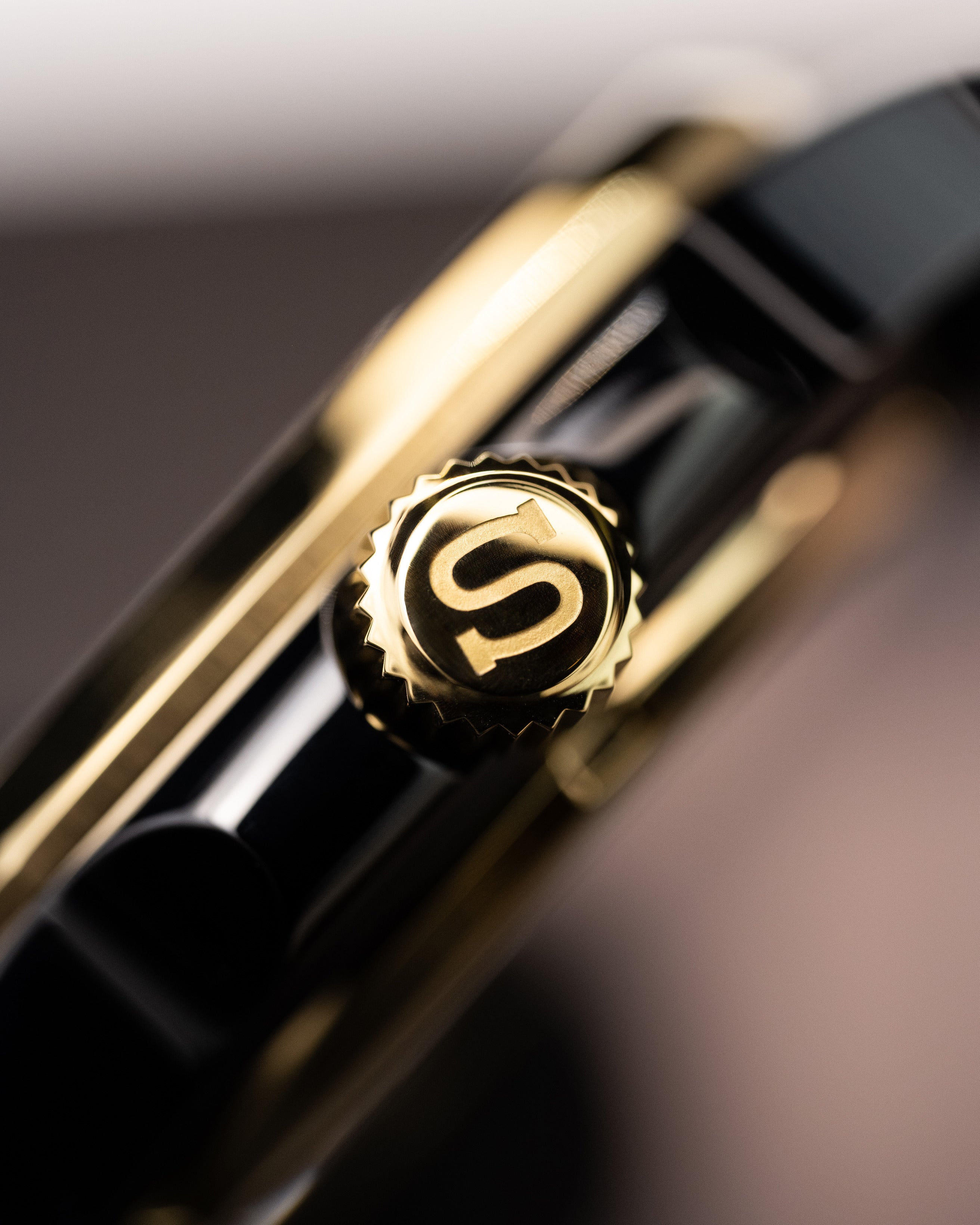 Limited Edition Custom – Seiko Mod With Gold Bezel Black Nautilus Case Gold Japanese Seigaiha Wave Pattern Dial Black Rubber Strap With Gold Clasp