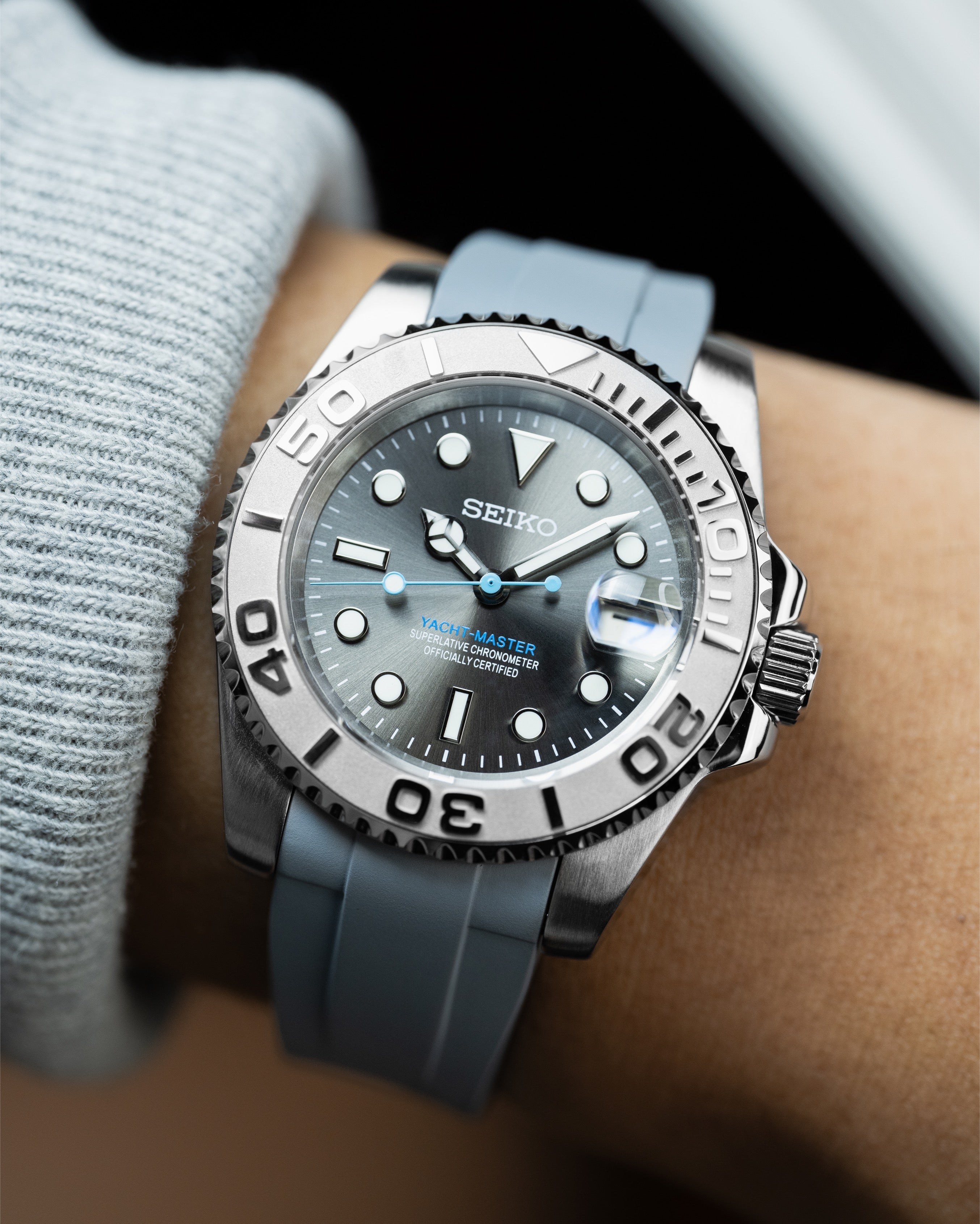 Seiko Yacht Master – Homage Mod Rhodium Dial Dive Watch With Cyclops Date19