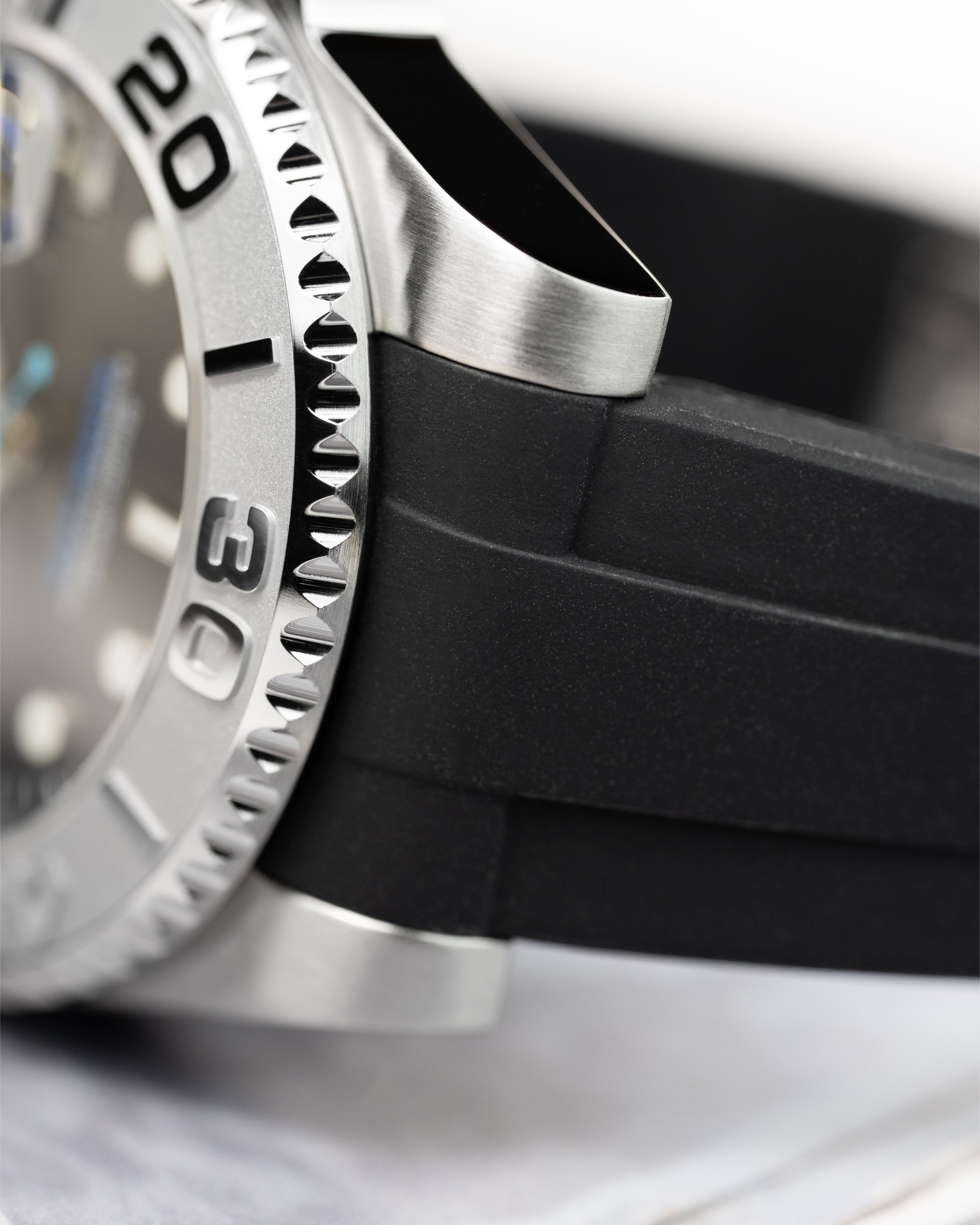 Seiko Yacht Master – Homage Mod Rhodium Dial Dive Watch With Cyclops Date23