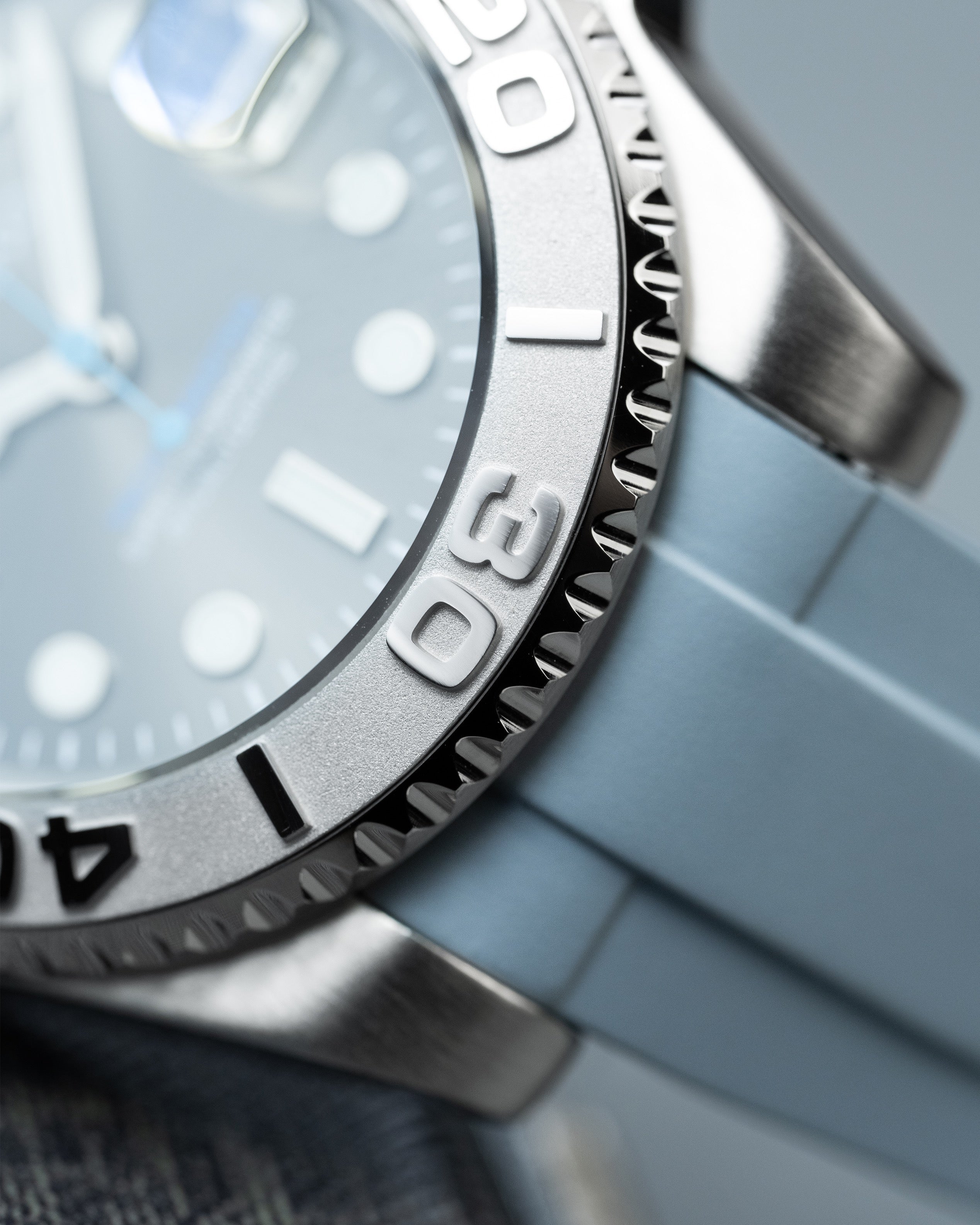 Seiko Yacht Master – Homage Mod Rhodium Dial Dive Watch With Cyclops Date5