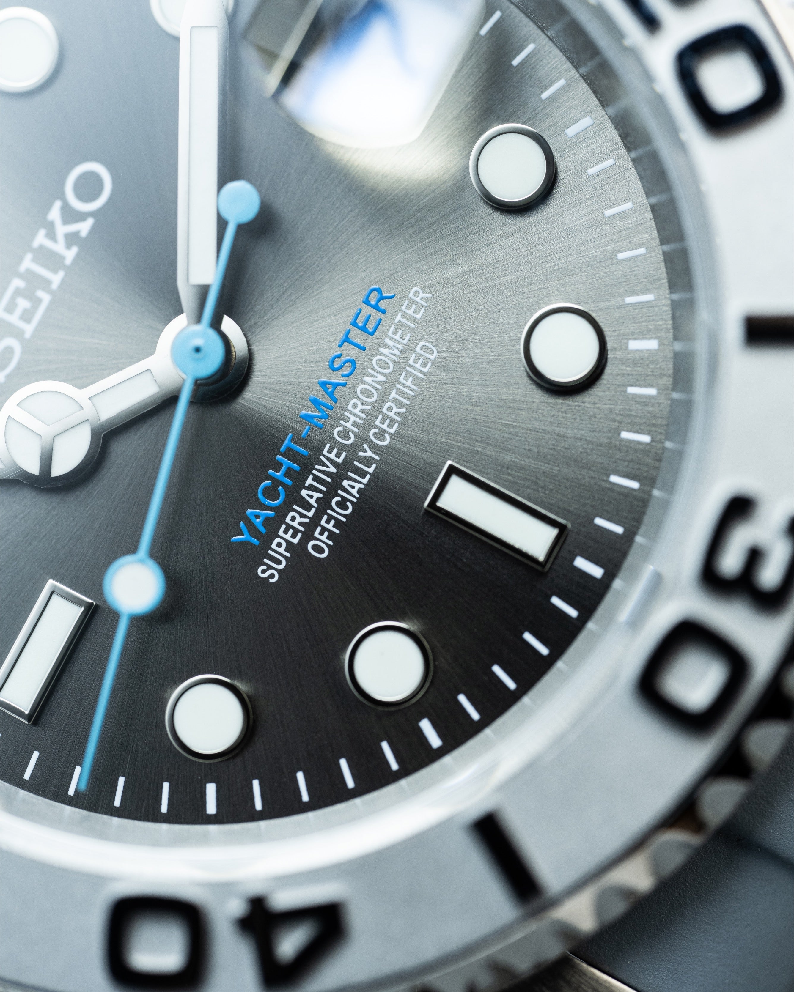 Seiko Yacht Master – Homage Mod Rhodium Dial Dive Watch With Cyclops Date7