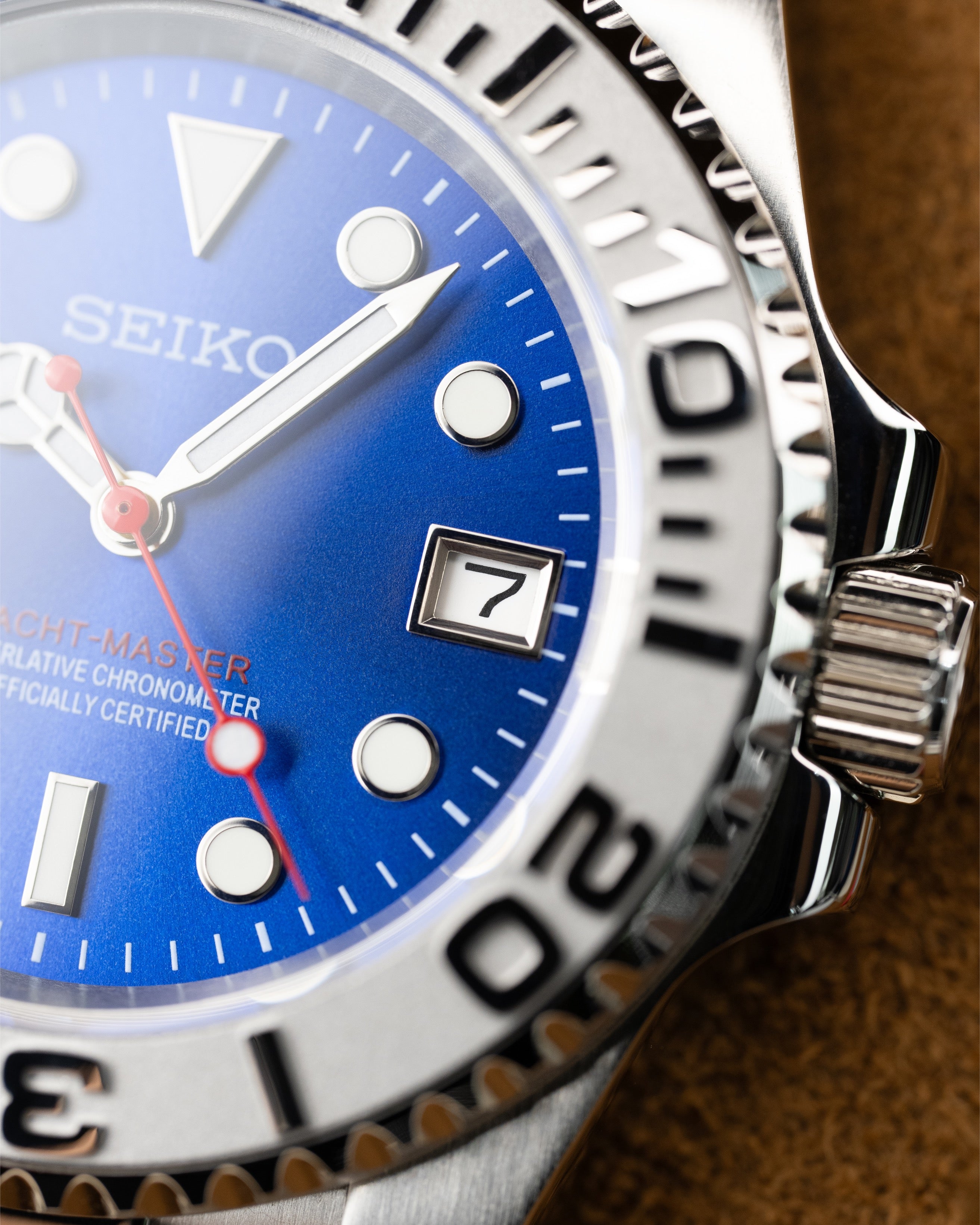 Custom Seiko Blue Red Yacht Master Homage Mod – Blue Dial Dive Watch With Date