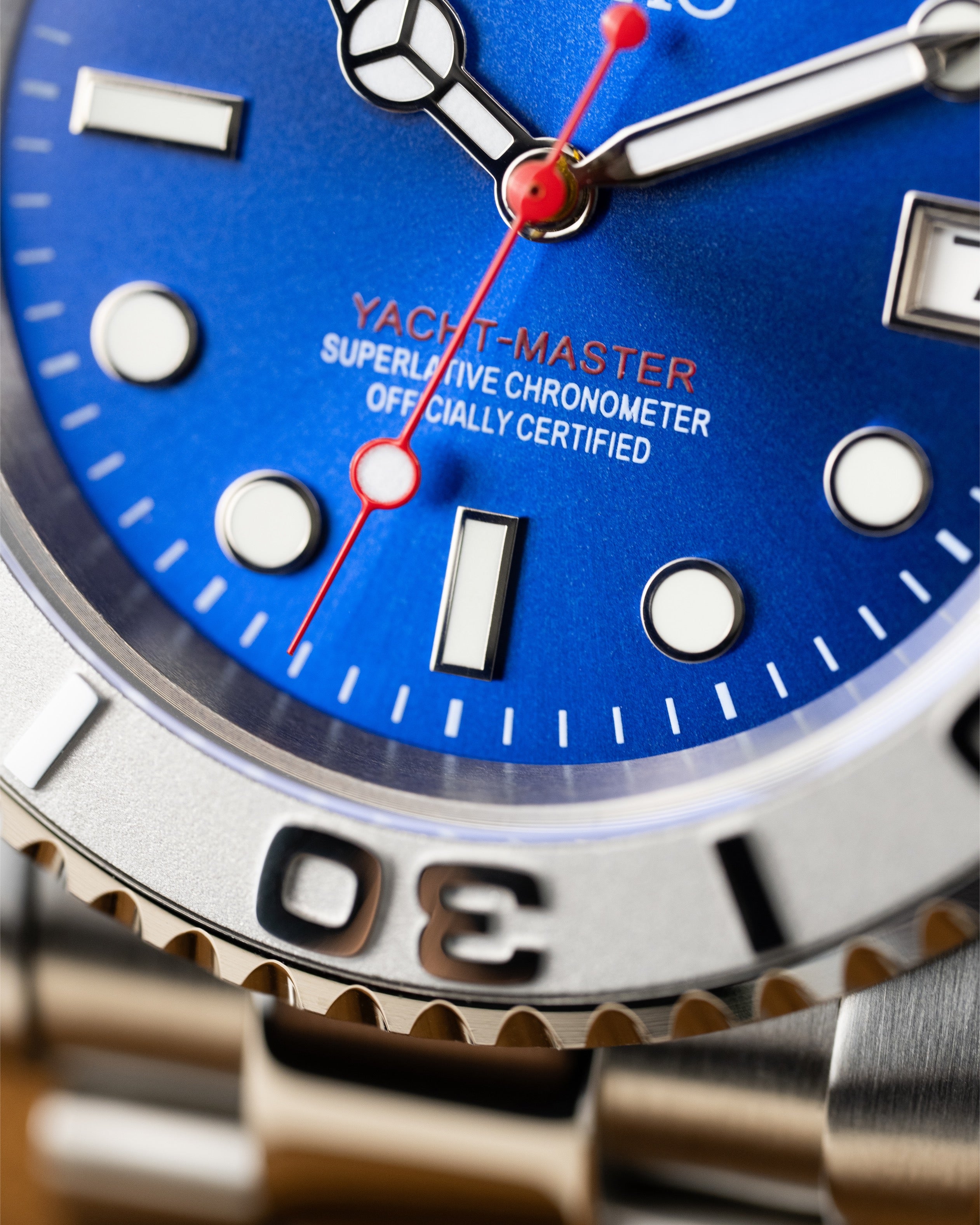 Custom Seiko Blue Red Yacht Master Homage Mod – Blue Dial Dive Watch With Date