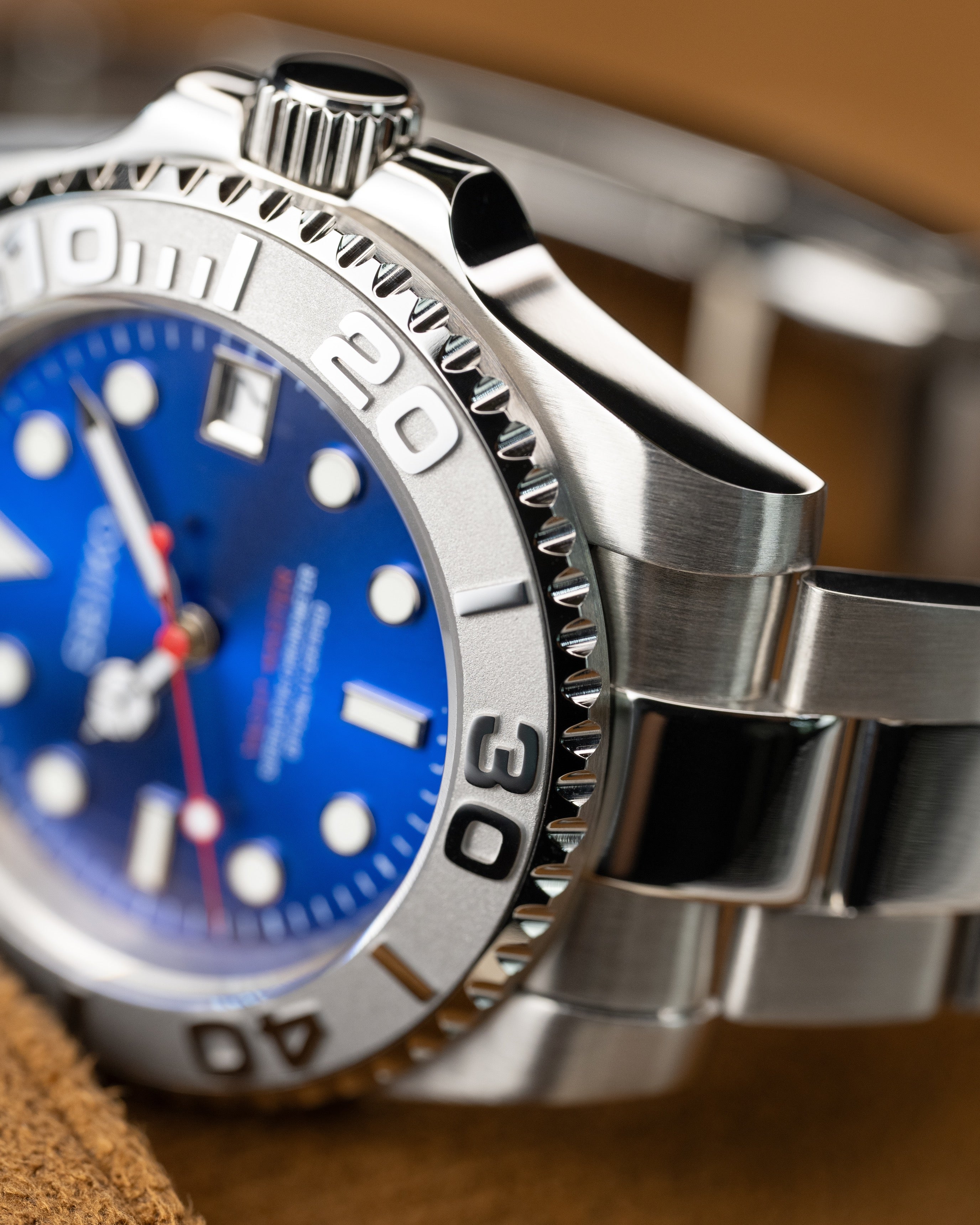 Custom Seiko Blue Red Yacht Master Homage Mod – Blue Dial Dive Watch With Date