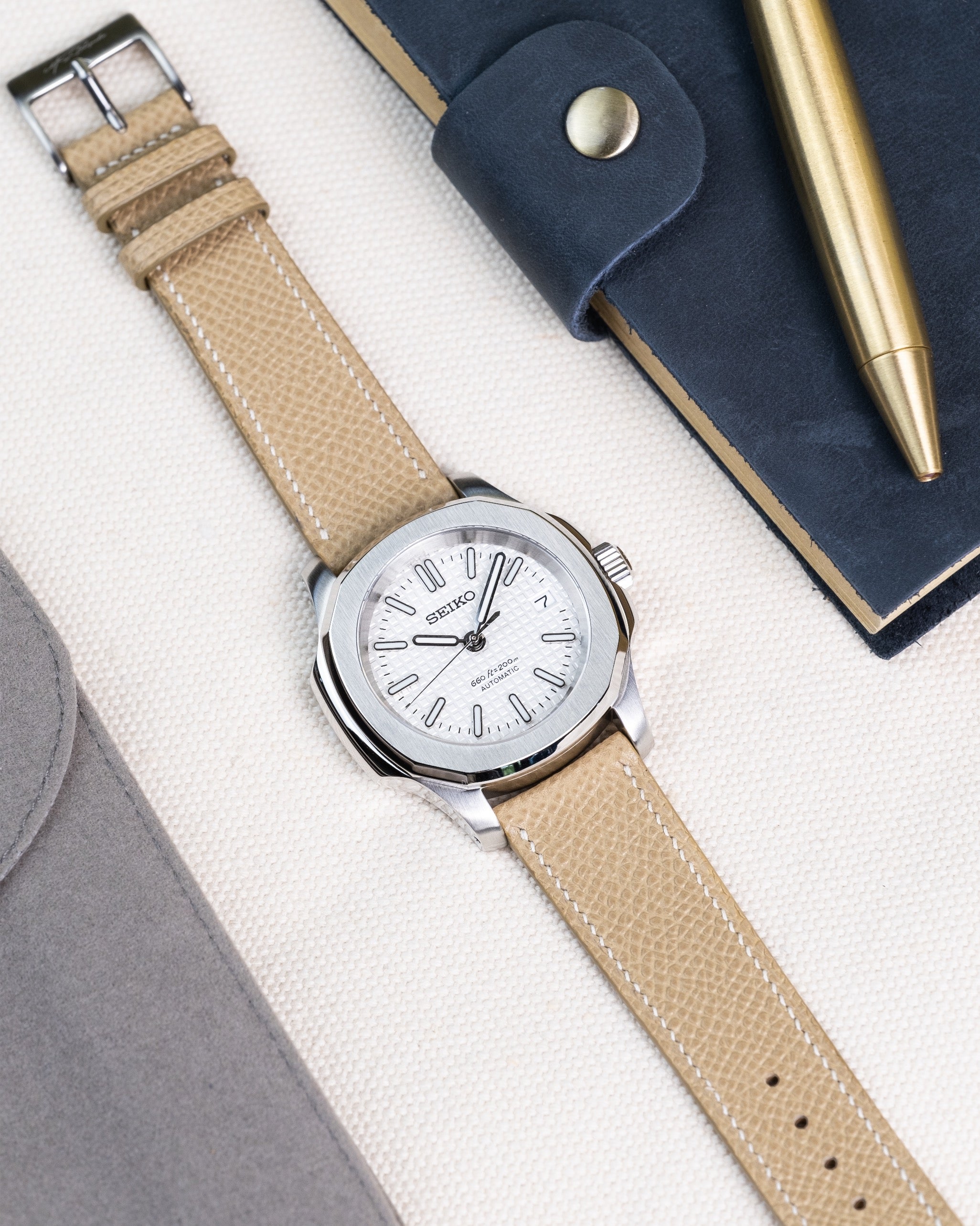 Custom Seiko Mod – Seikonaut Nautilus Case With White Waffle Dial And Beige Leather Strap2