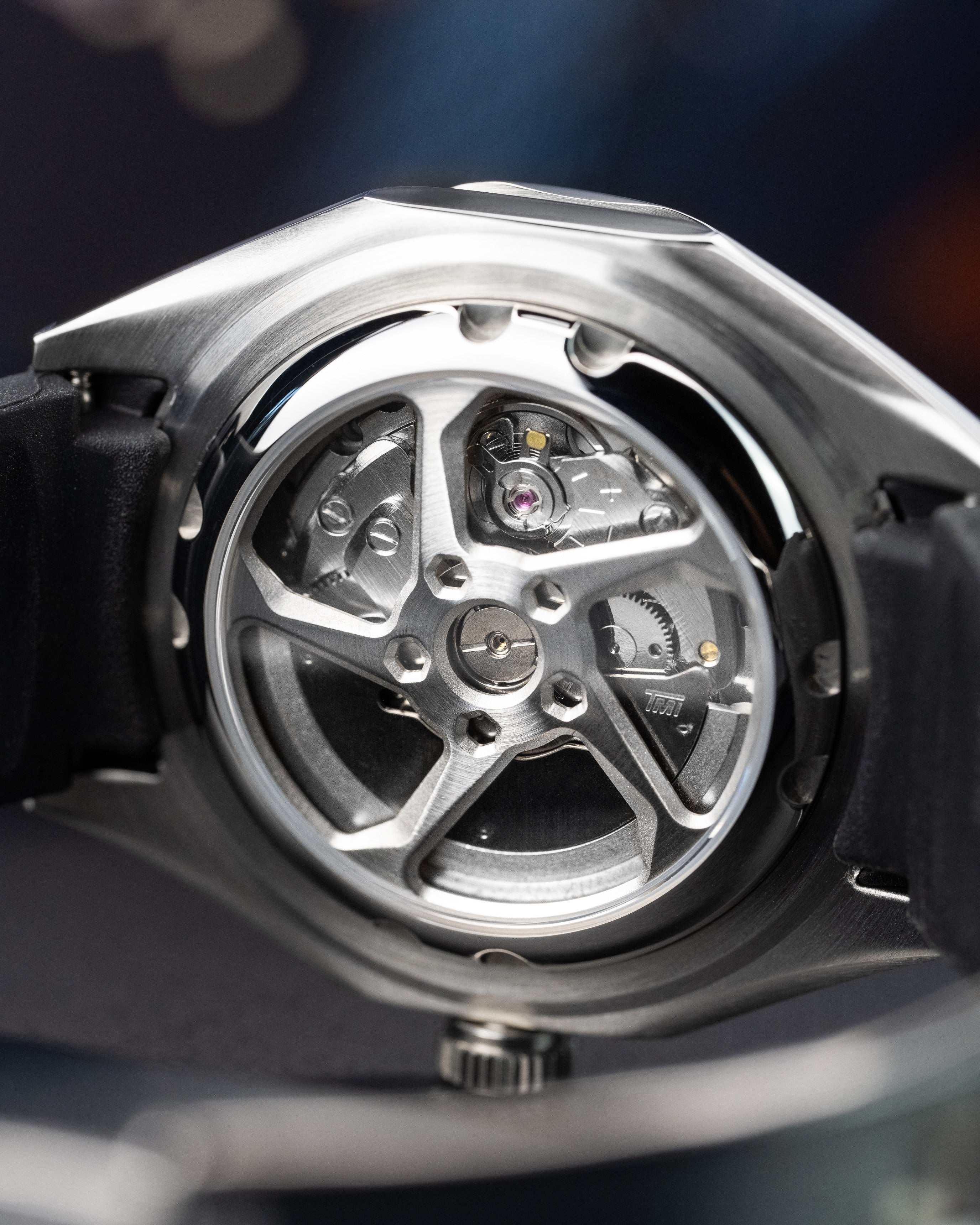 Custom Seiko Mod – Watch With Brushed Case Gradient Blue Dial Yellow Seconds Hand Custom Wheel Rim Exhibition See Through Caseback And Black Rubber Strap
